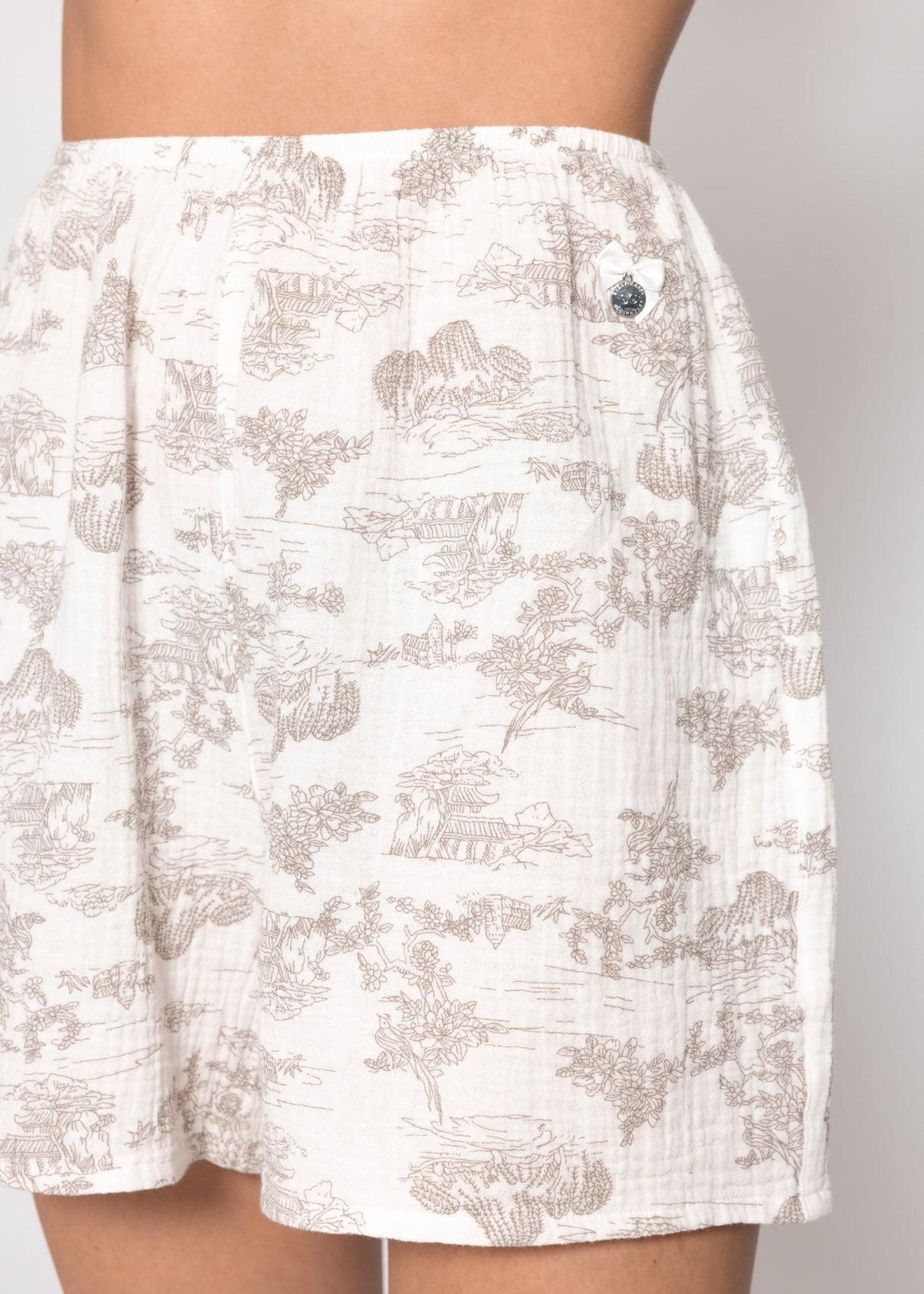 Muslin pajama shorts with print - white-taupe