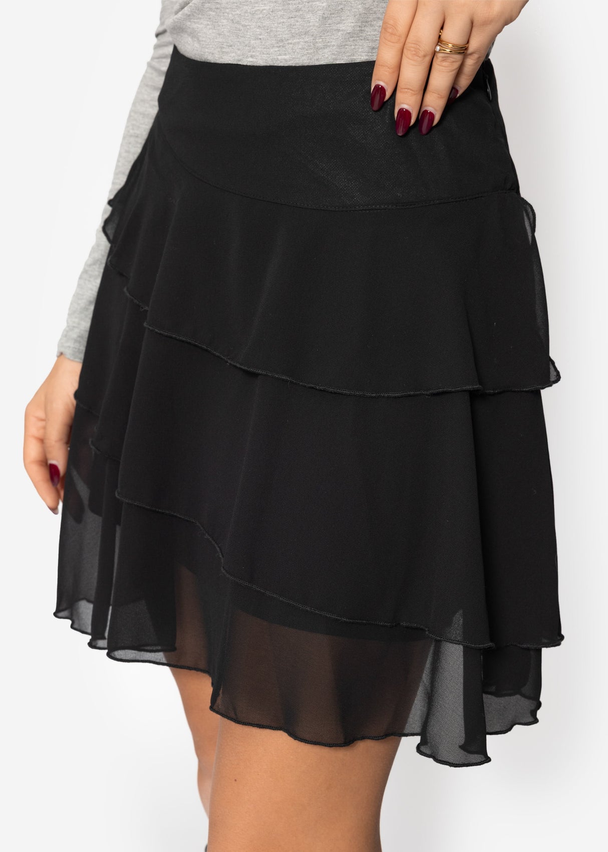 Chiffon skirt with flounces - black
