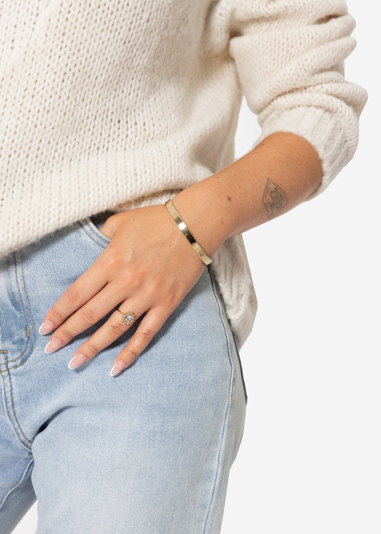 Flat bangle - gold
