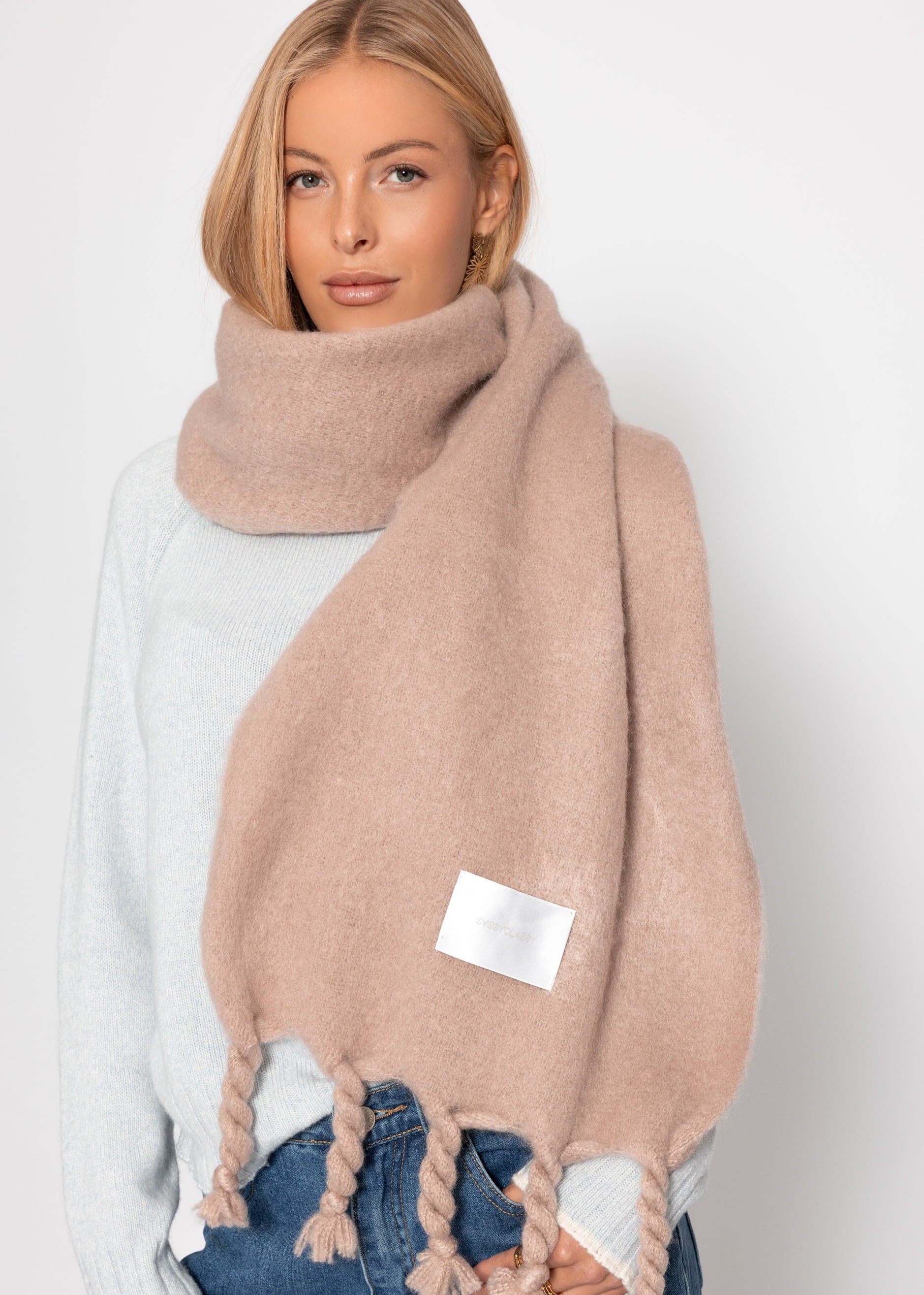 Fluffy scarf - nude