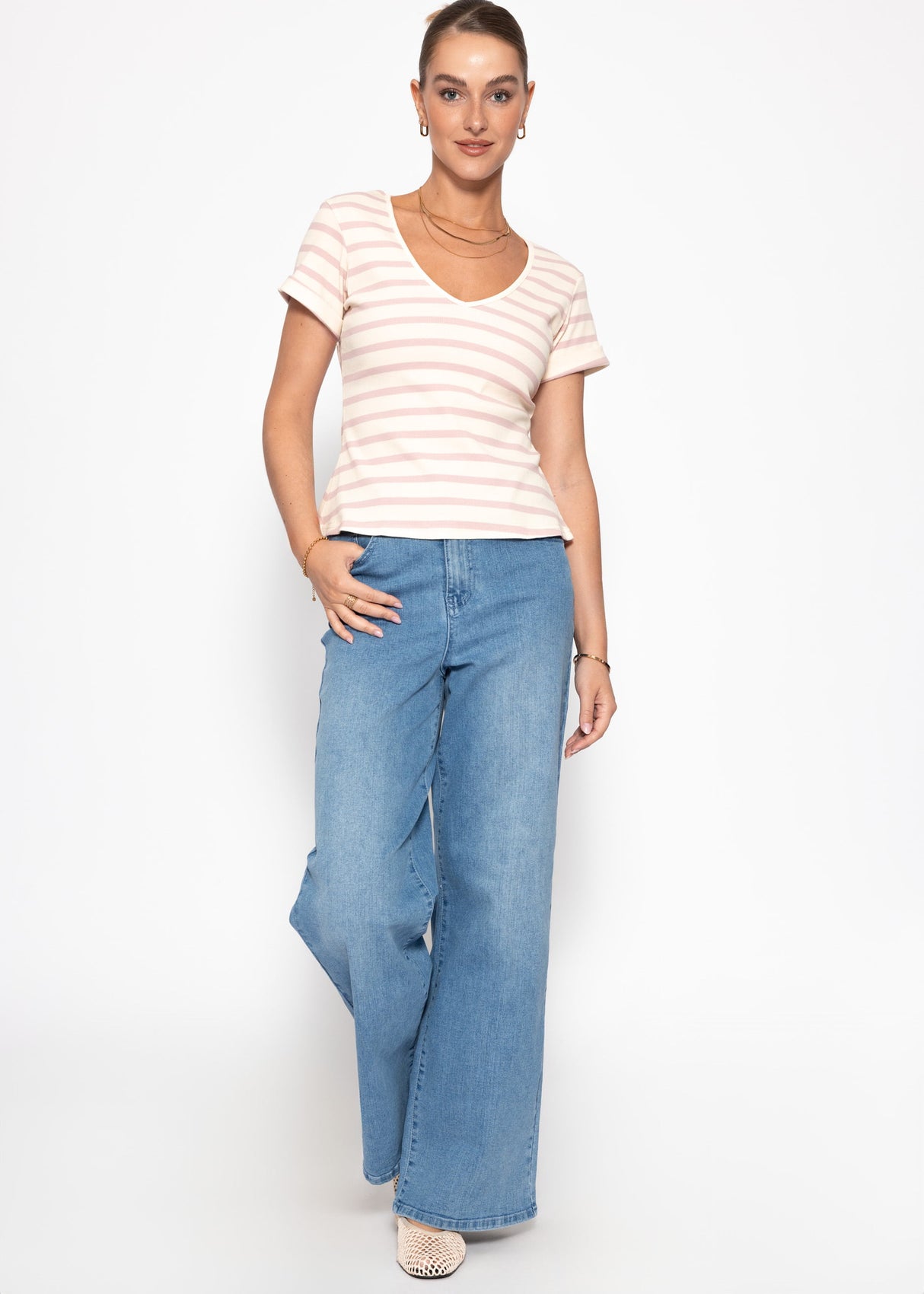 Gestreiftes T-Shirt mit V-Ausschnitt - rosa-offwhite