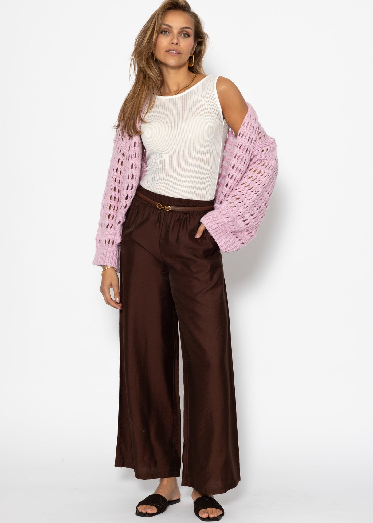 Shiny fabric trousers with a straight leg - brown