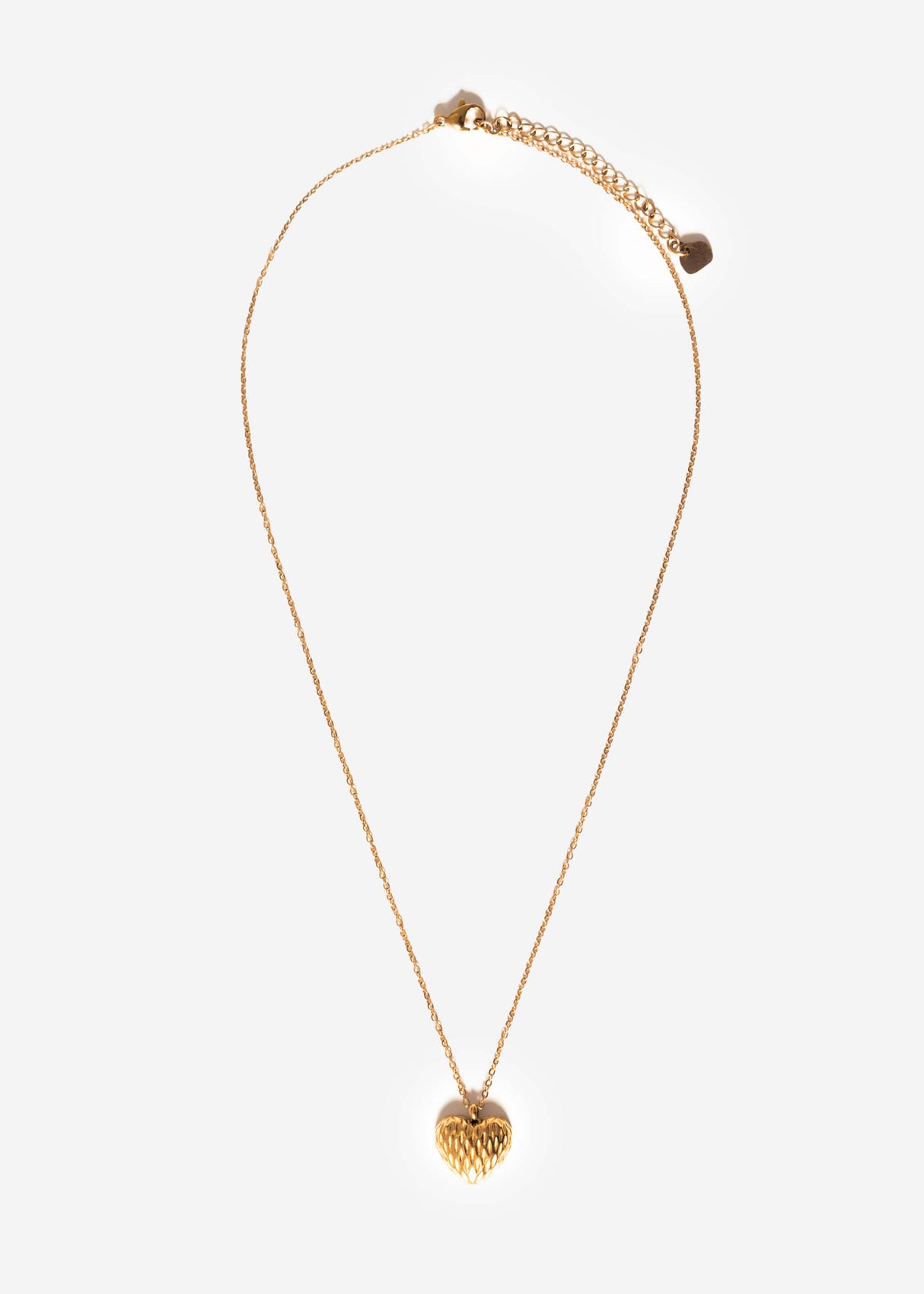 Necklace with hammered heart - gold