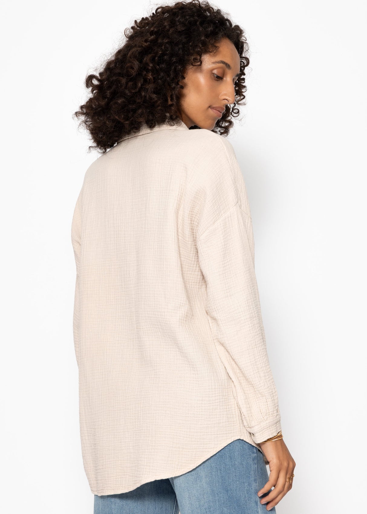 Muslin blouse in regular fit - beige