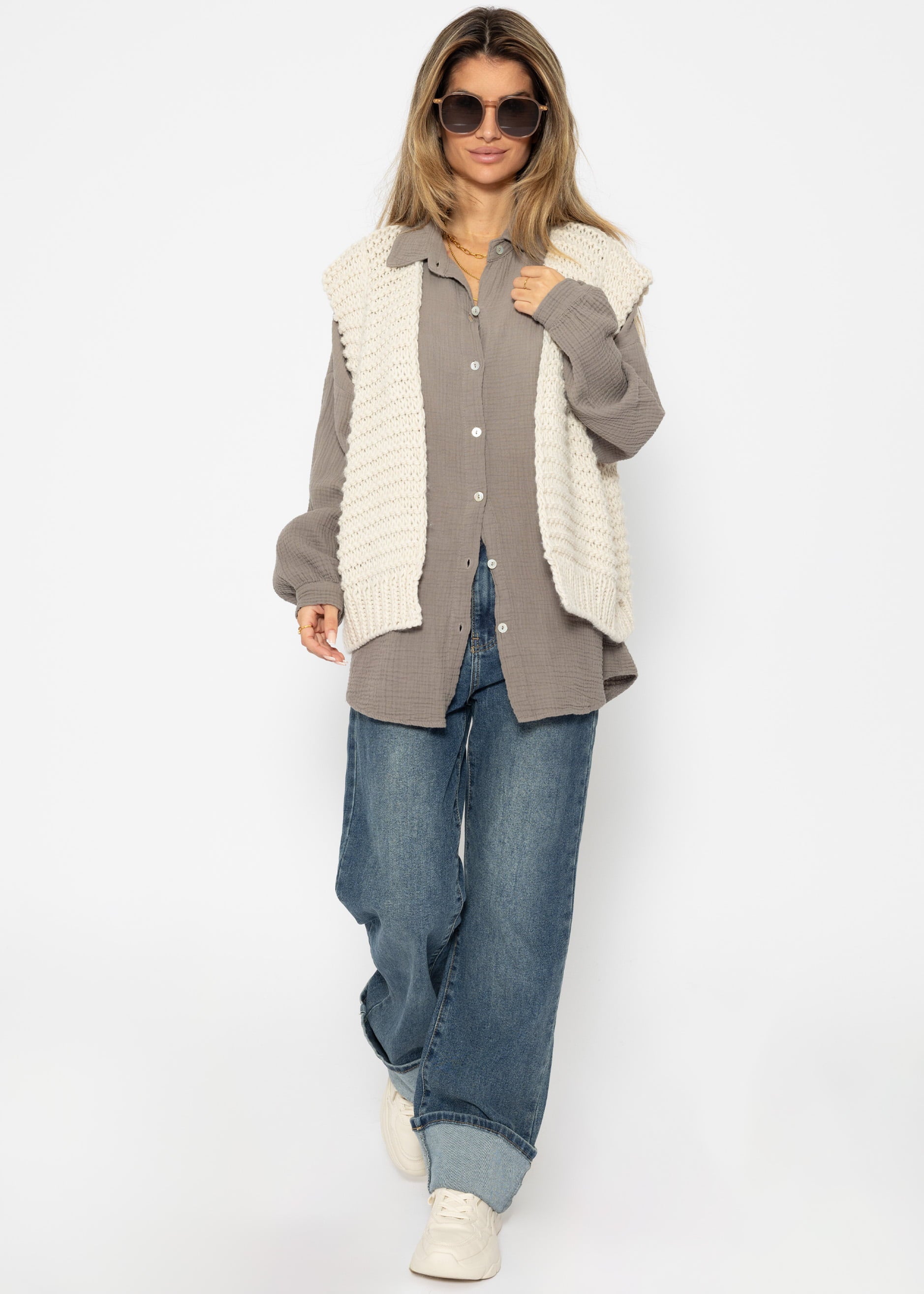 Muslin blouse in regular fit - taupe