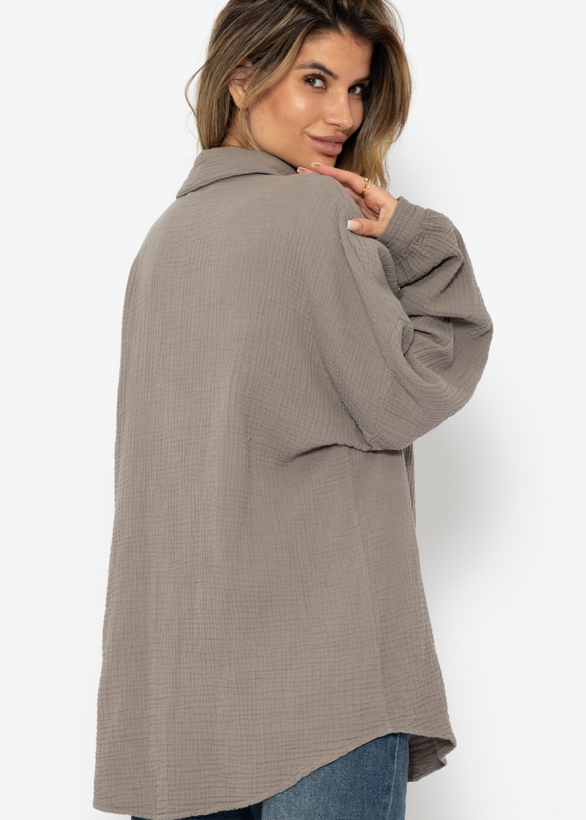 Muslin blouse in regular fit - taupe
