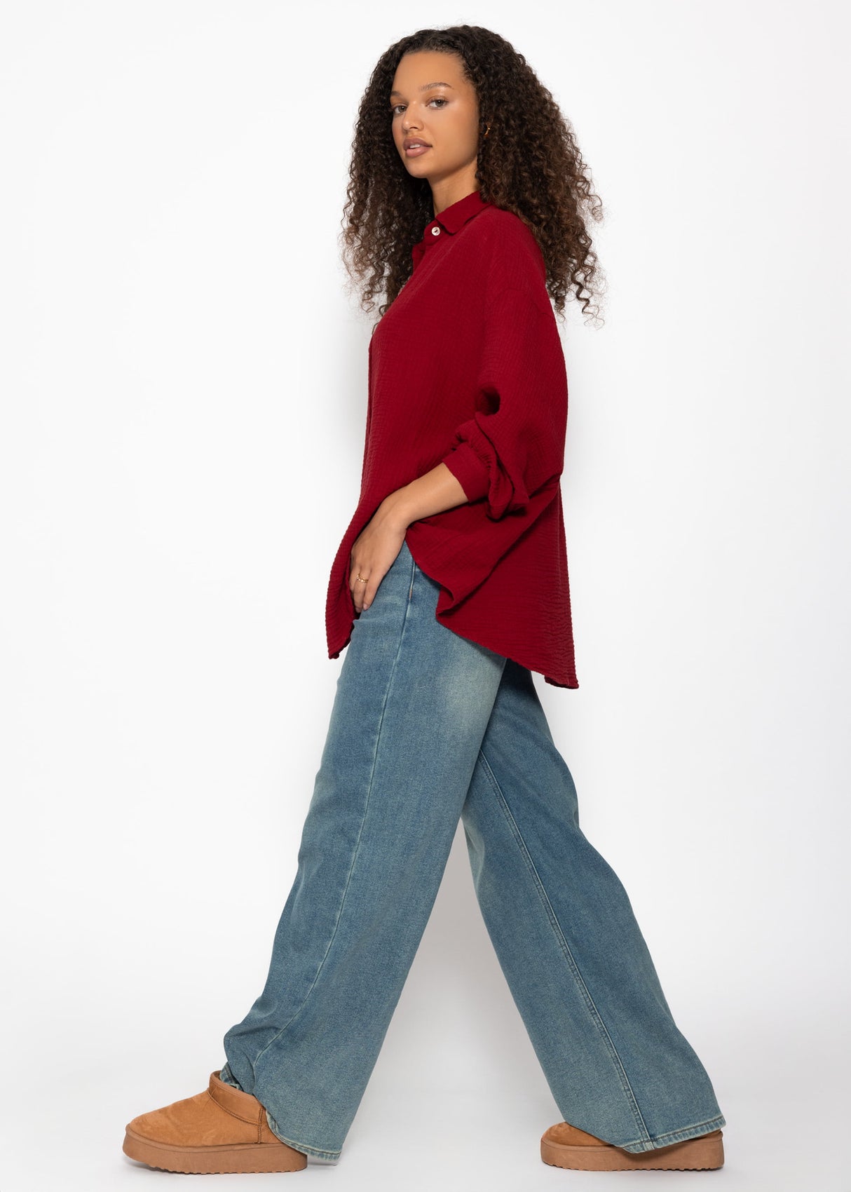 Muslin blouse oversize, short, dark red