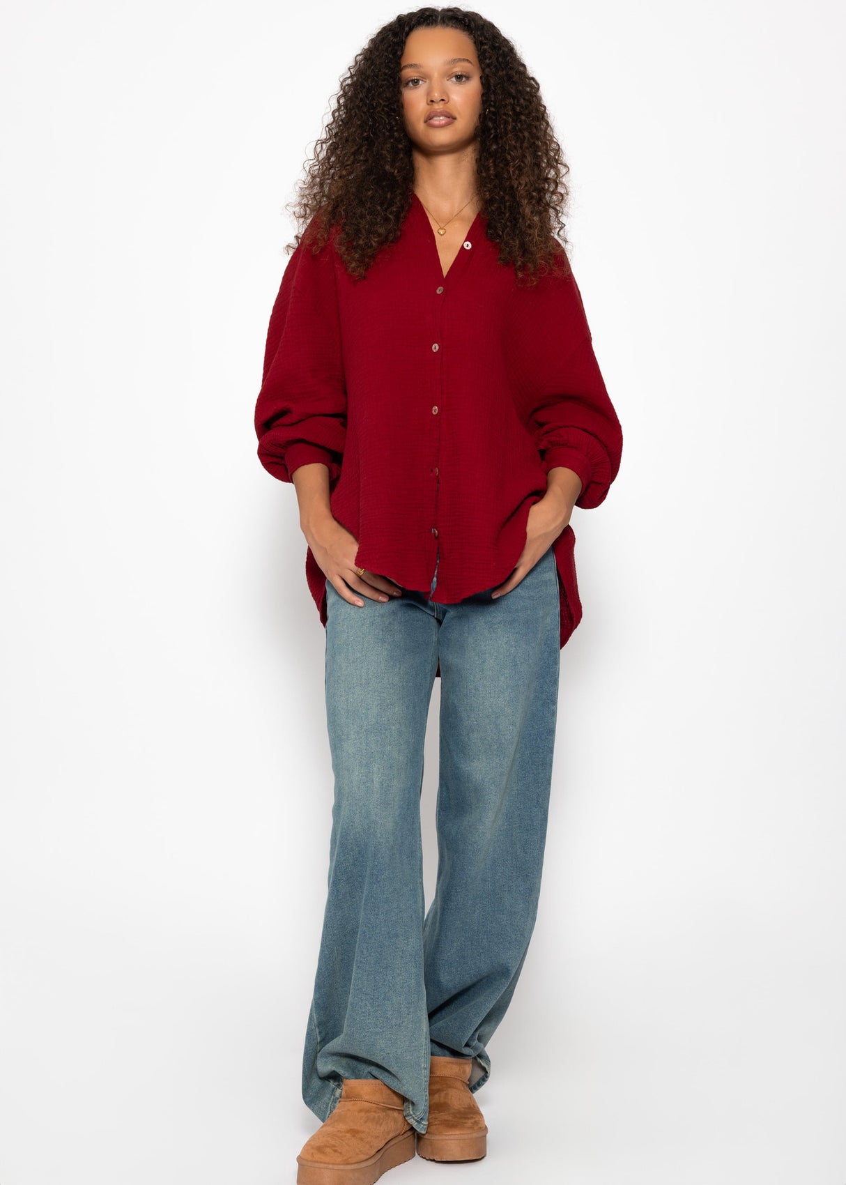 Muslin blouse oversize, short, dark red