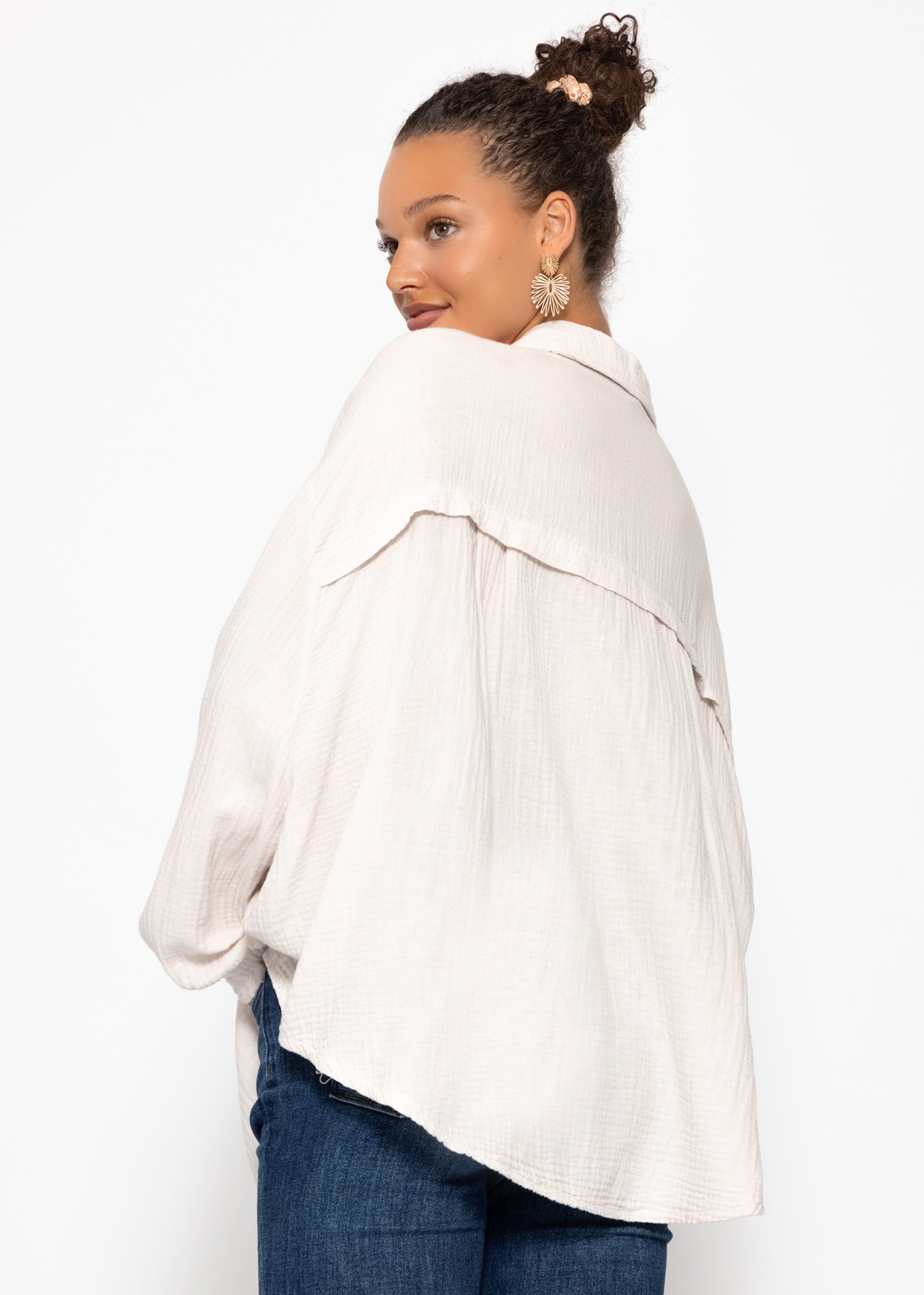 Muslin blouse oversize, short, light beige