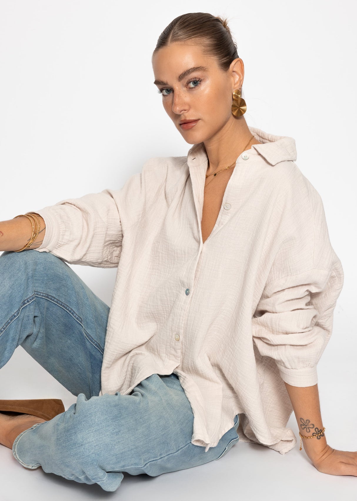Musselin Bluse oversize, kurz, hellbeige