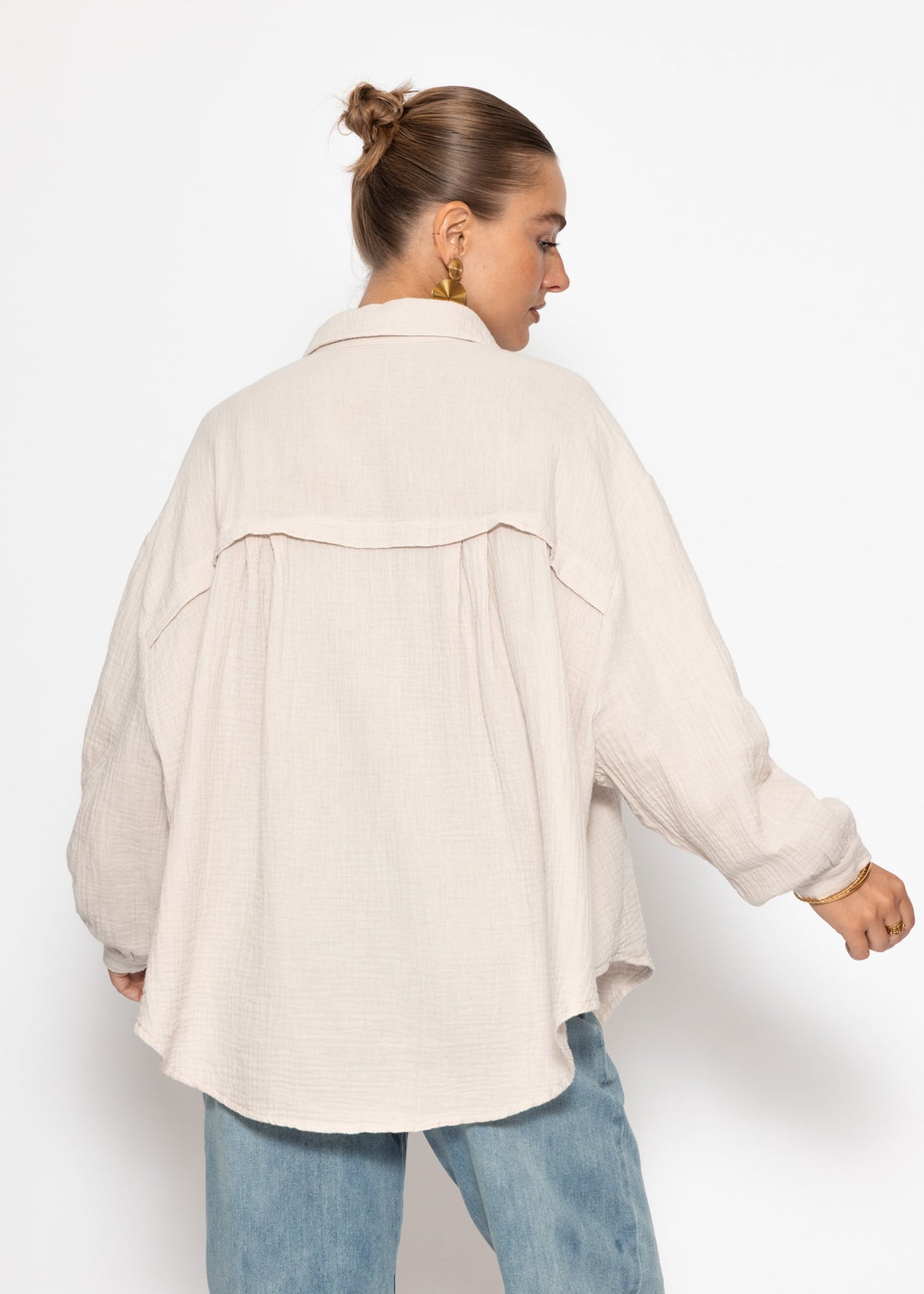 Musselin Bluse oversize, kurz, hellbeige