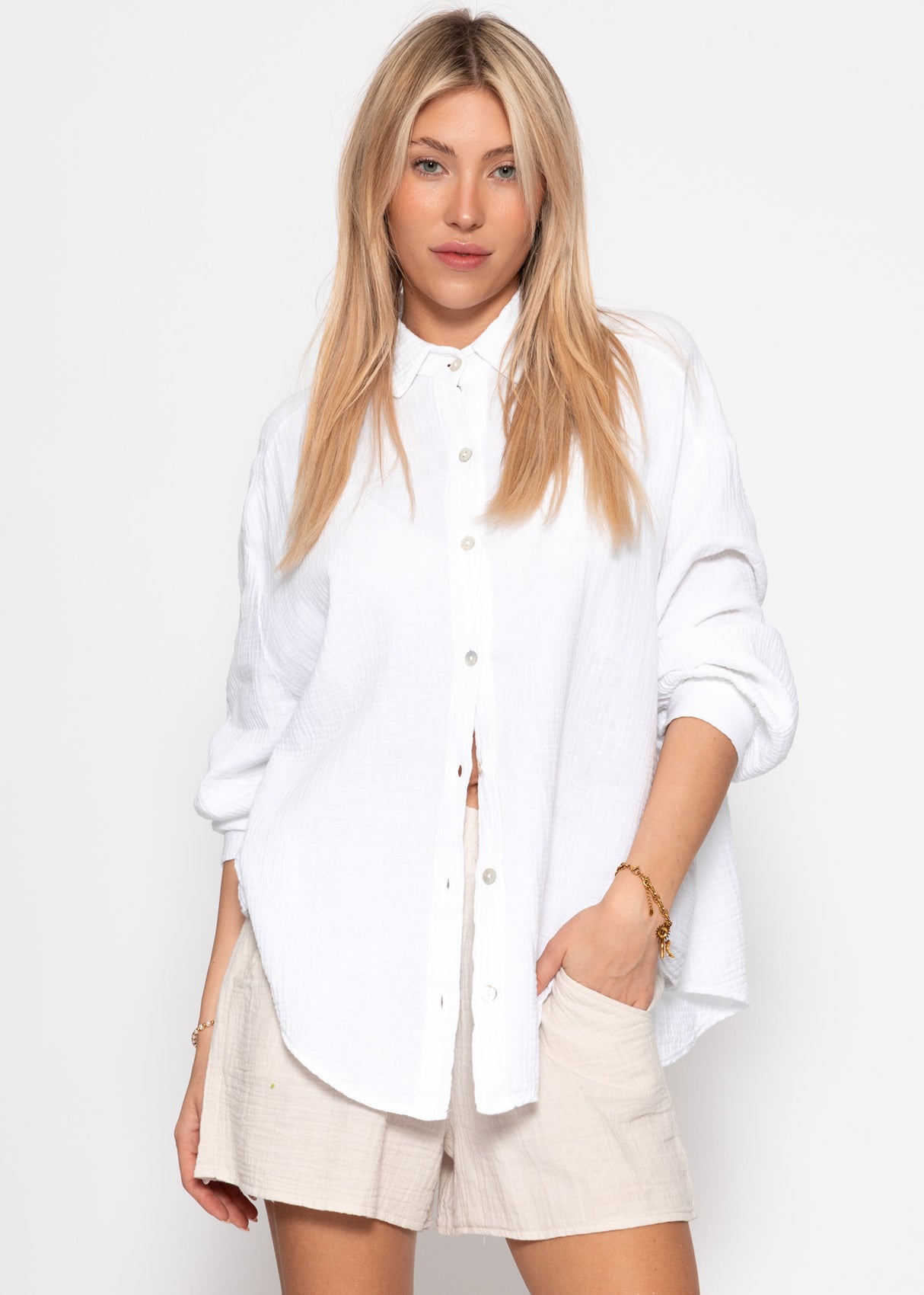 Muslin blouse oversize, short, white