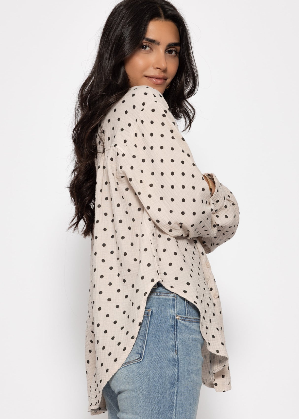 Musselin Hemdbluse mit Punkten - beige