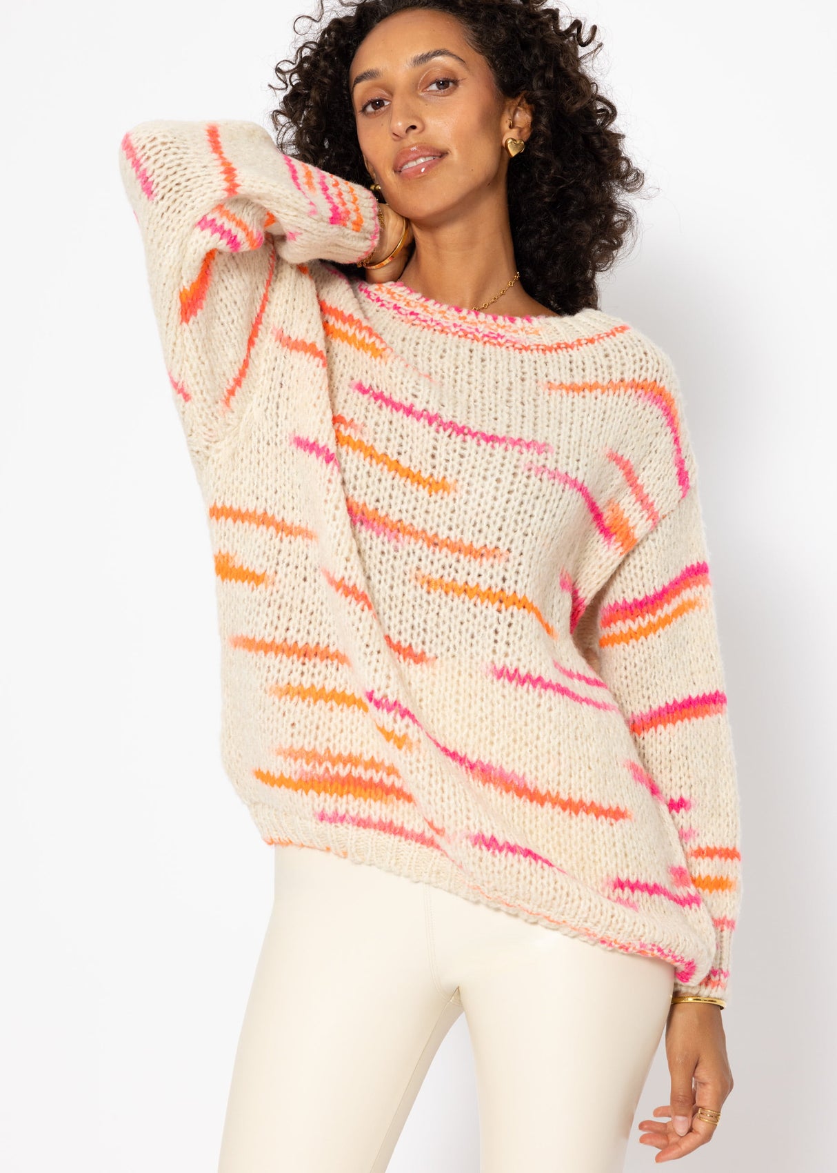 Oversized sweater with orange and pink stripes - beige