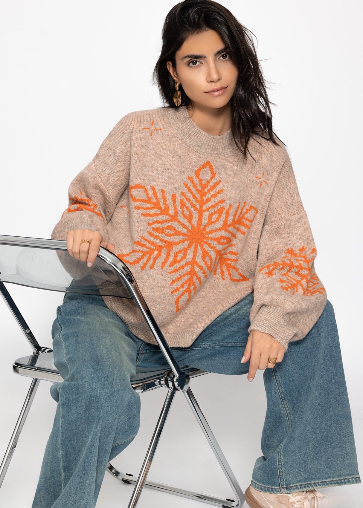 Sweater with snowflake - beige