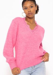 Sweater with lace neckline - pink