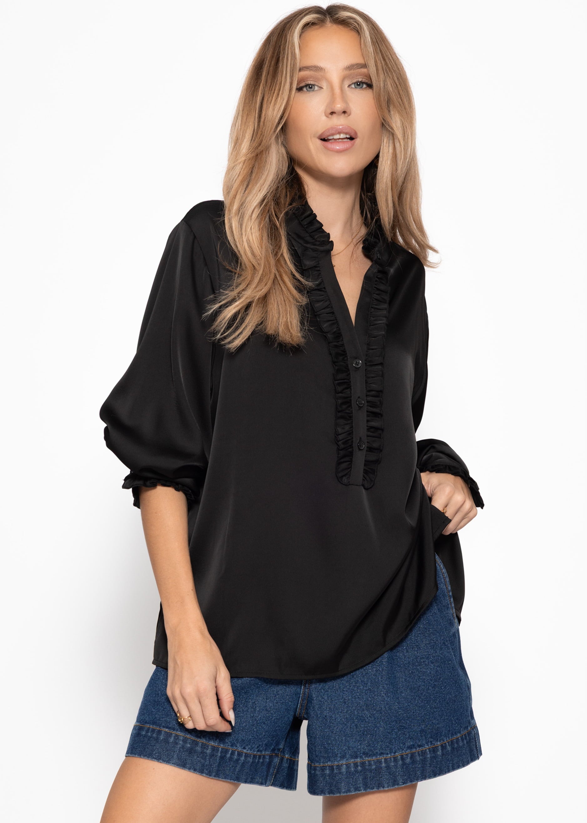 Satinbluse mit Rüschen - schwarz