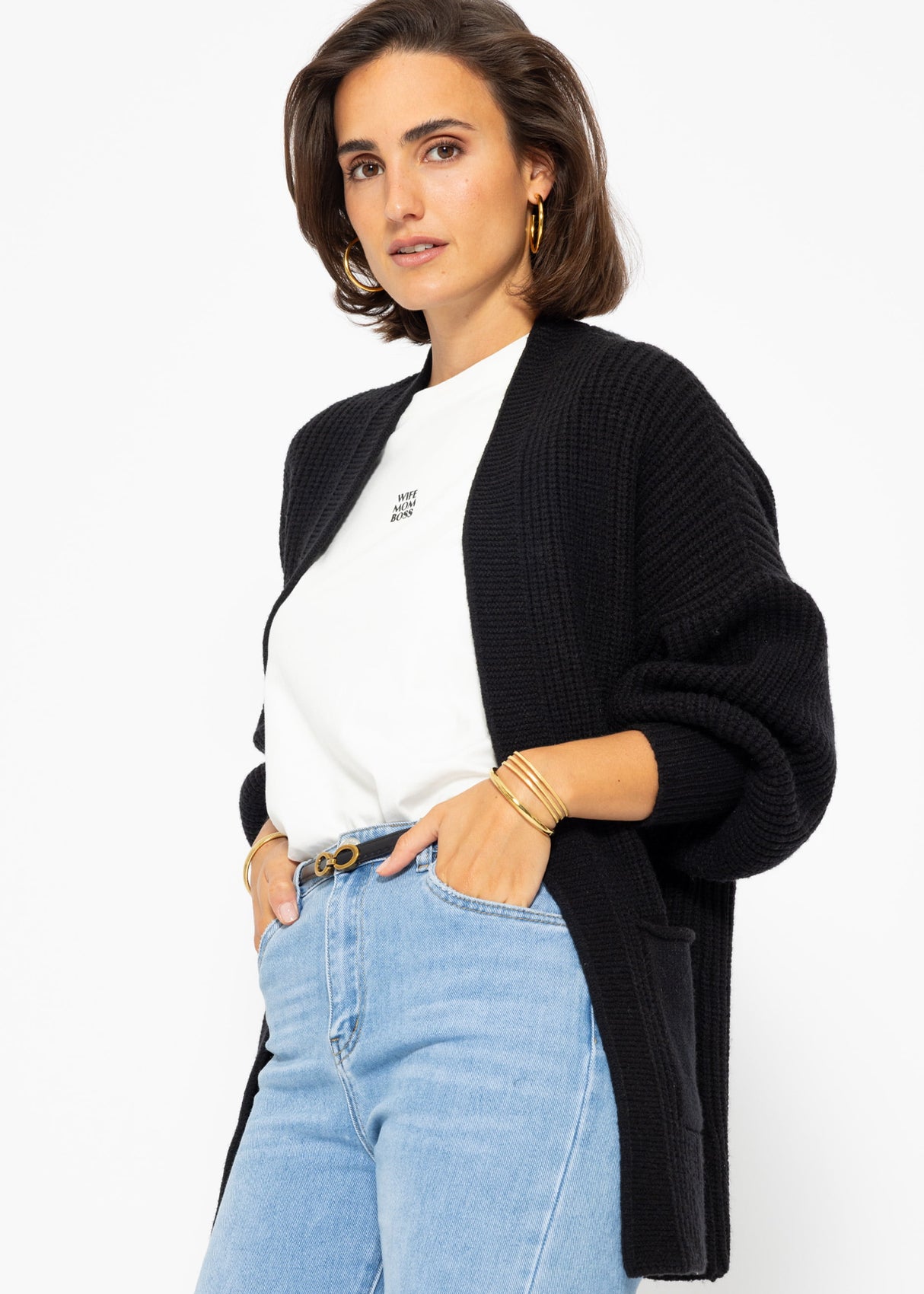 Soft knit cardigan with pockets - black