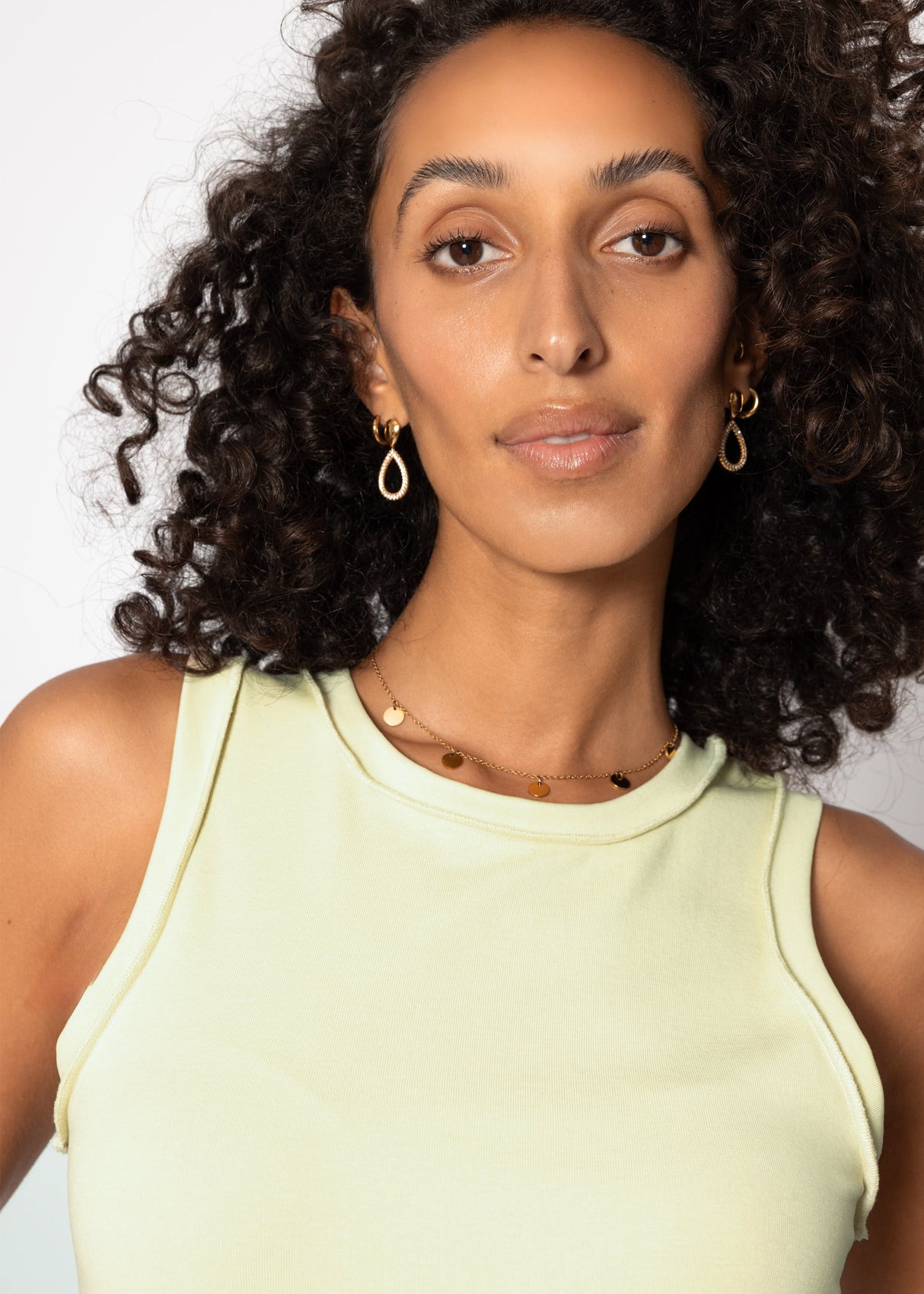 Tank Top mit Außennähten - pistaziengrün