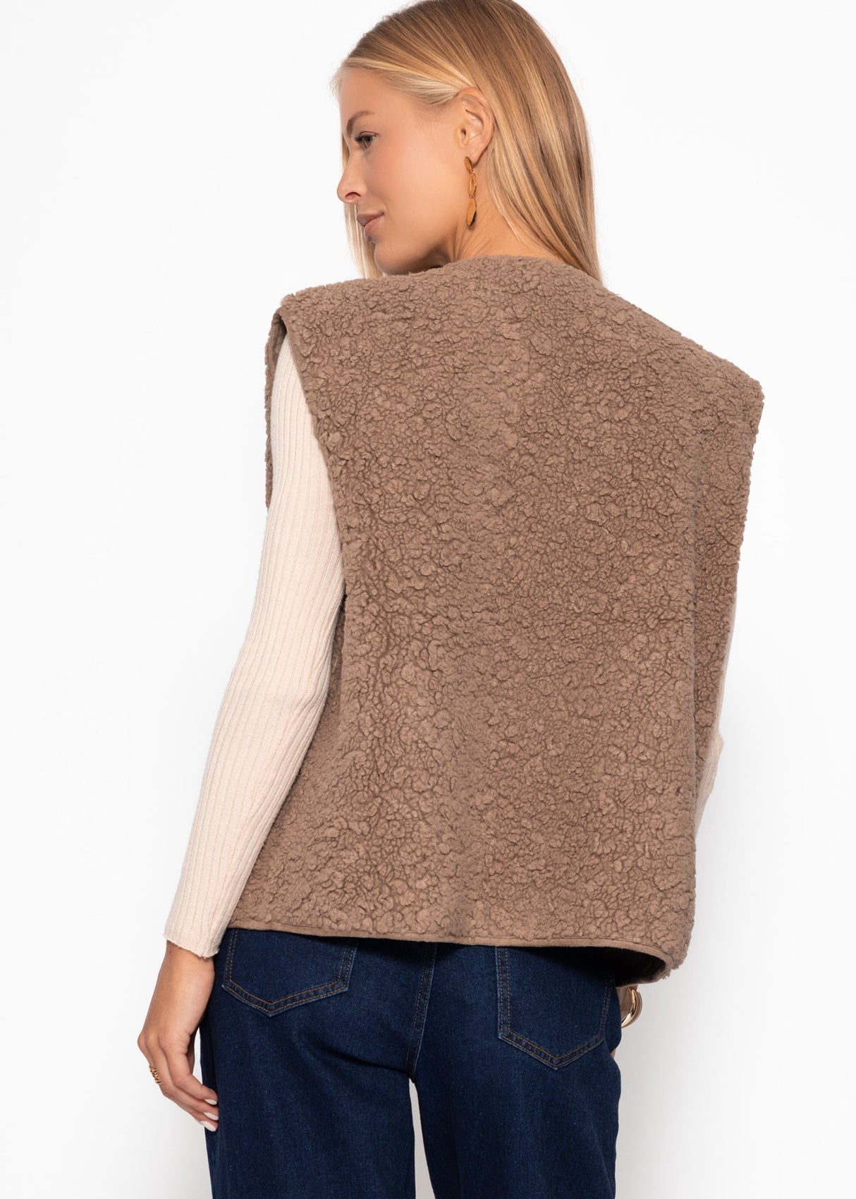Teddy vest with pockets - taupe