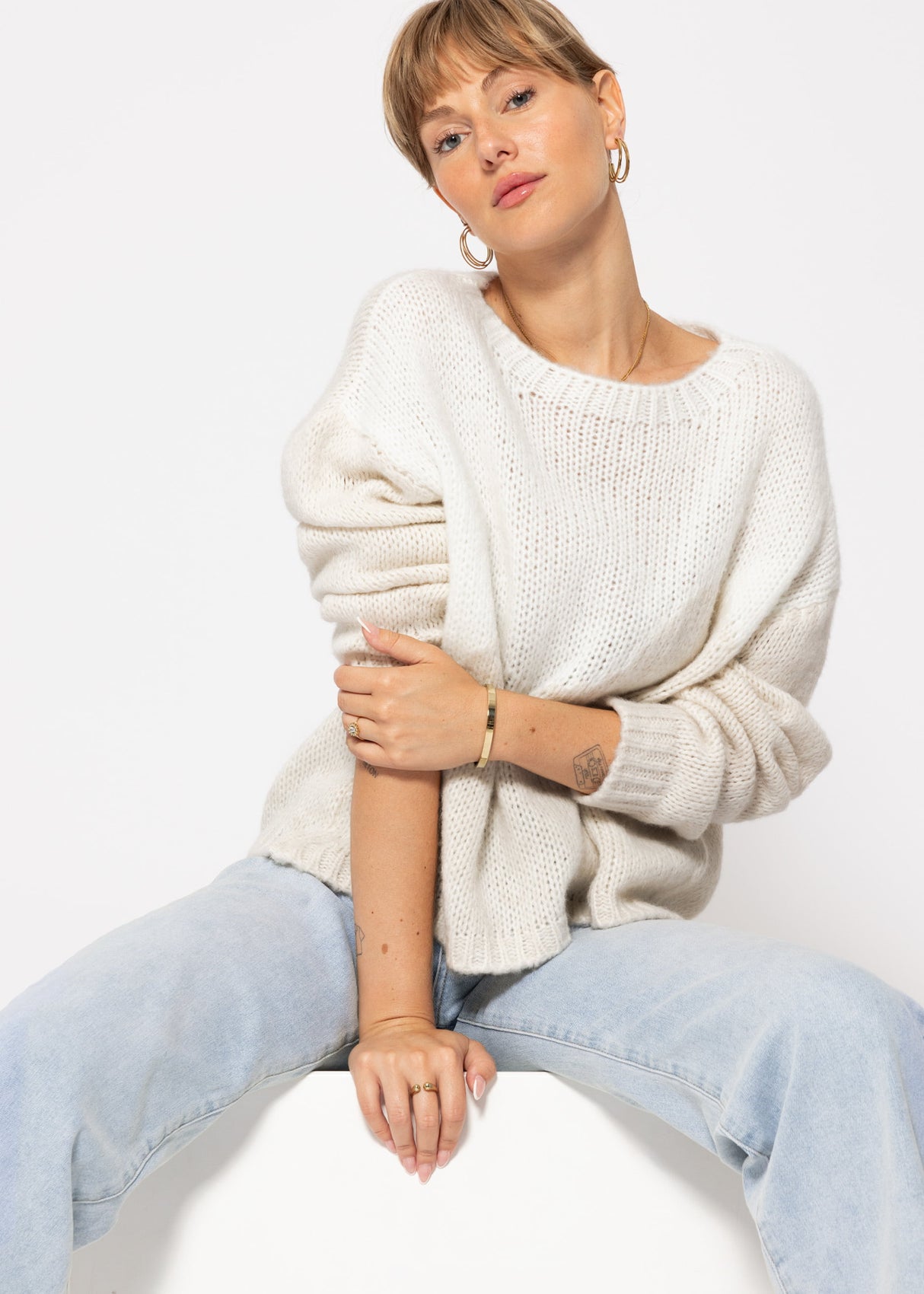 Two-tone knitted sweater - off-white-beige