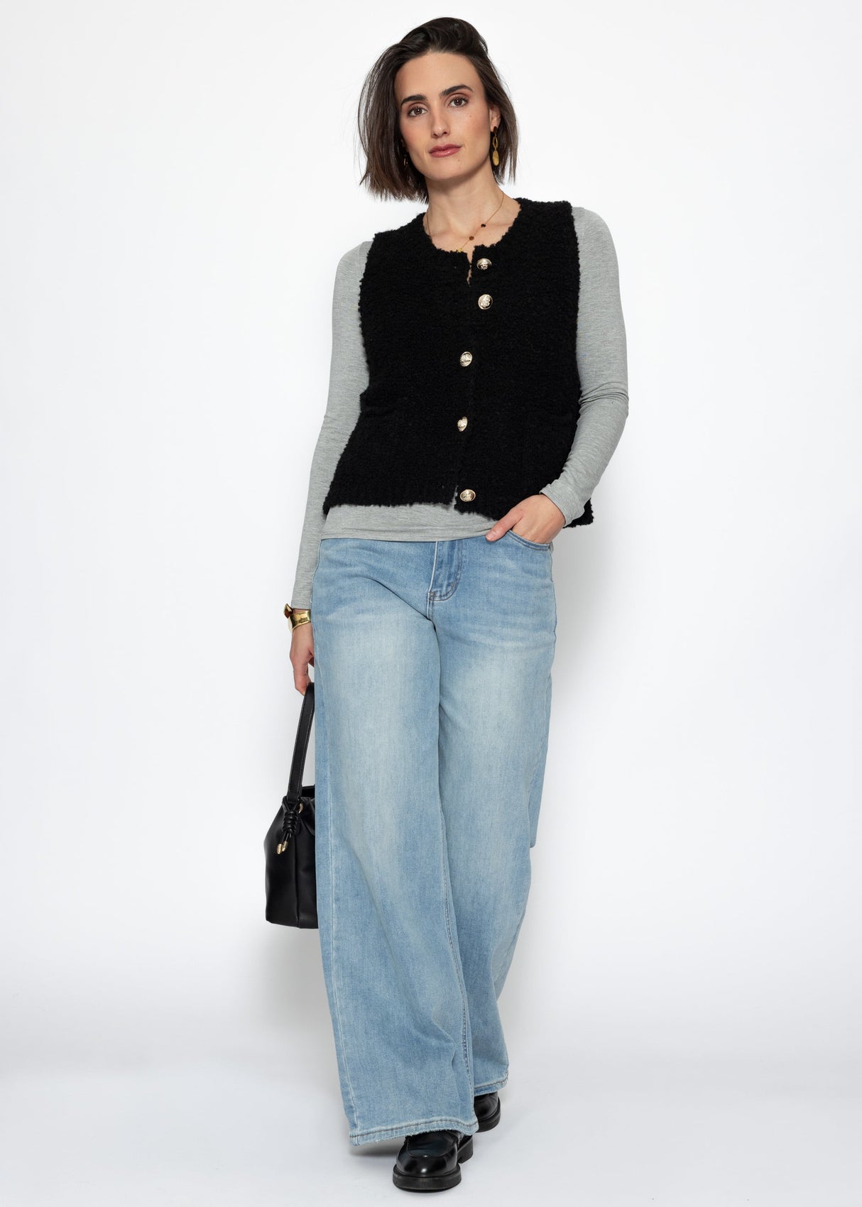 Long-sleeved shirt with neckline - grey