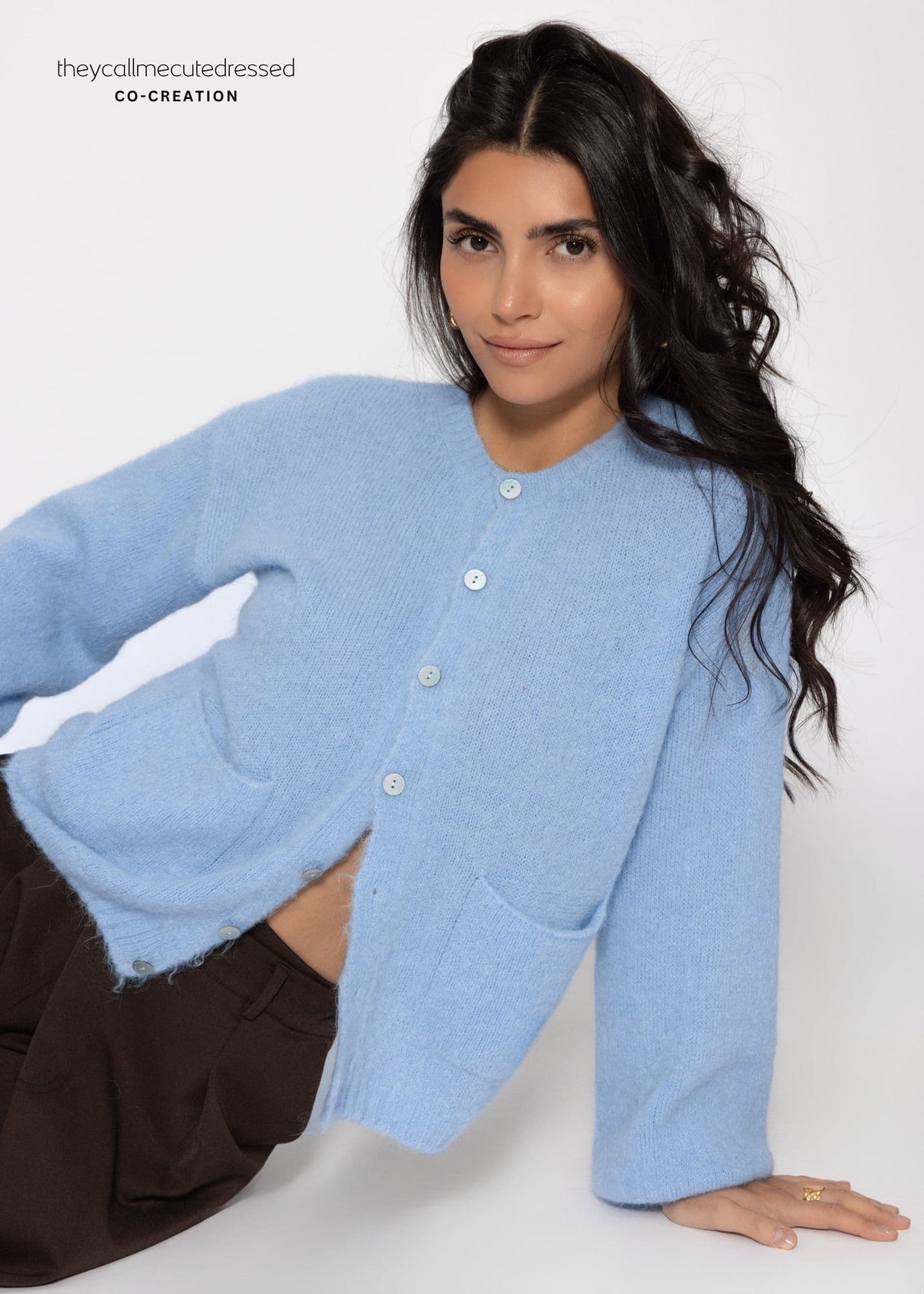 Strickjacke aus Alpaka-Mix - eisblau