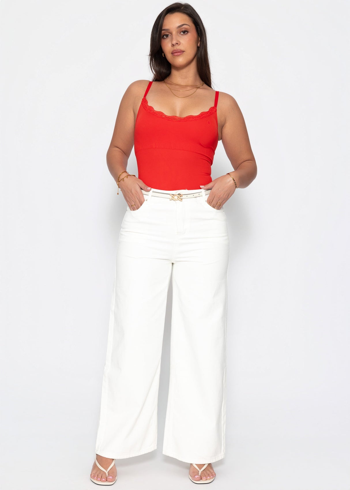 Bodysuit Sculpting Shapewear mit String und Spitze - rot