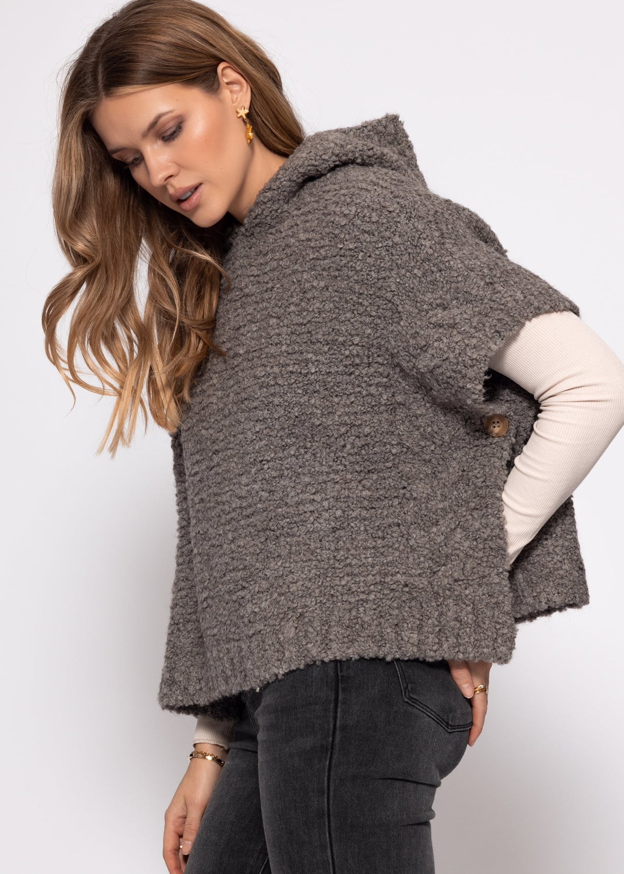 Jessica Haller poncho with hoodie and cable knit detail - taupe