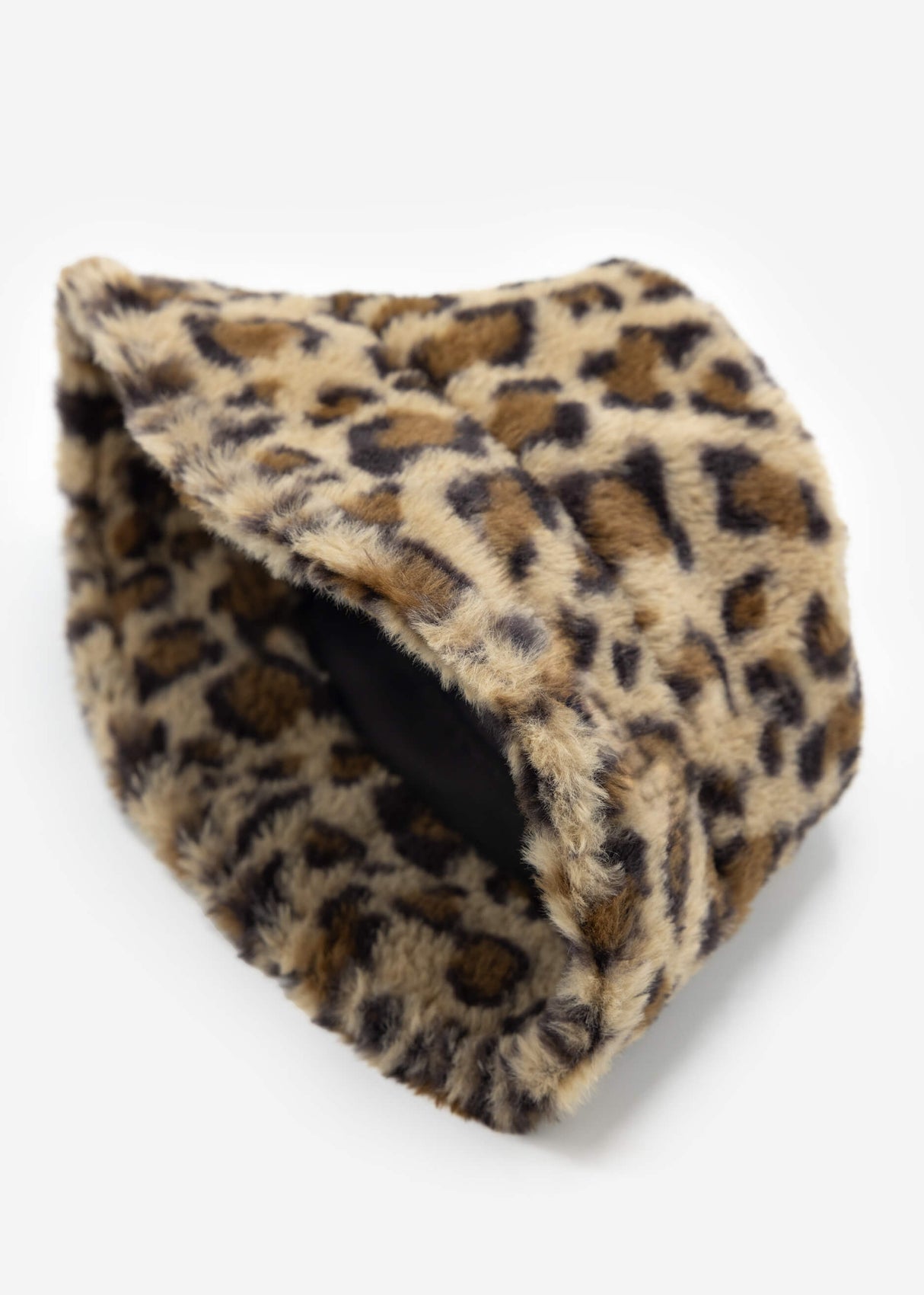 Faux fur hat with leopard print - beige