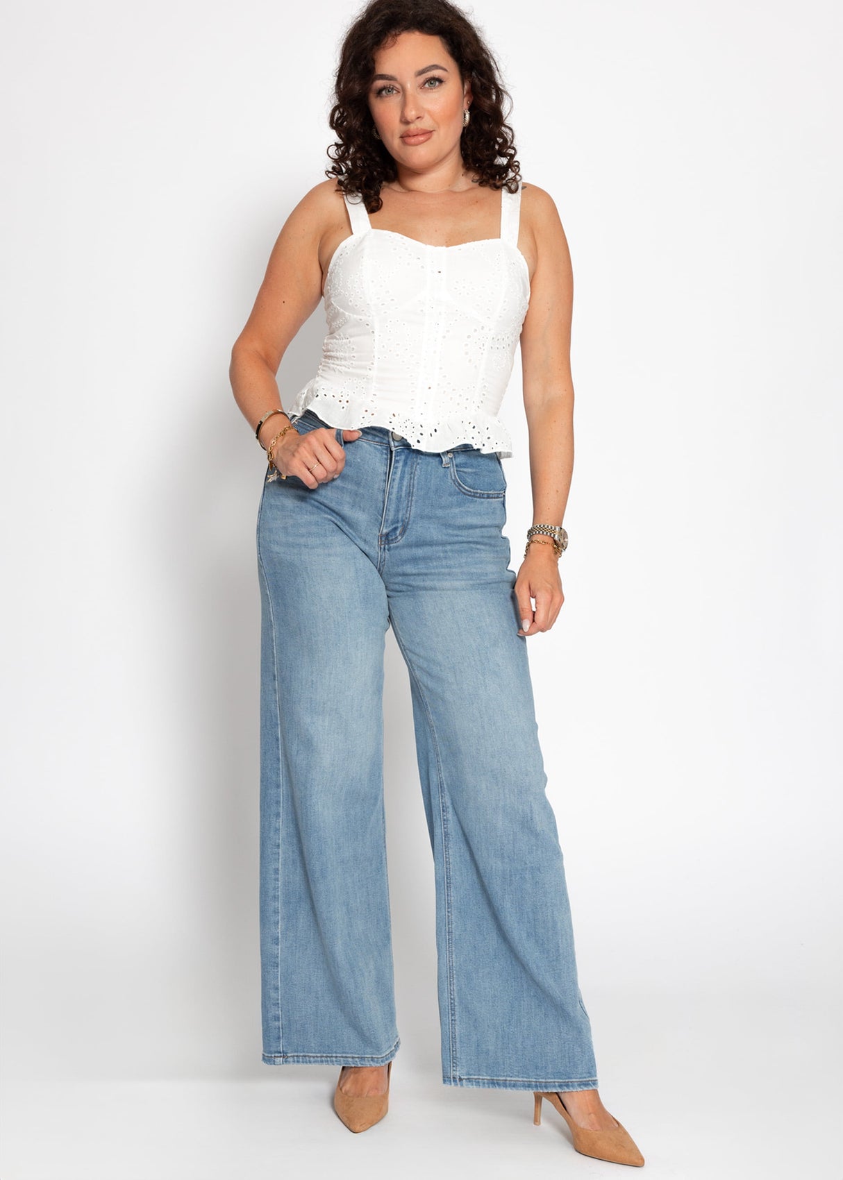 Bustier top made of Lochspitze - white