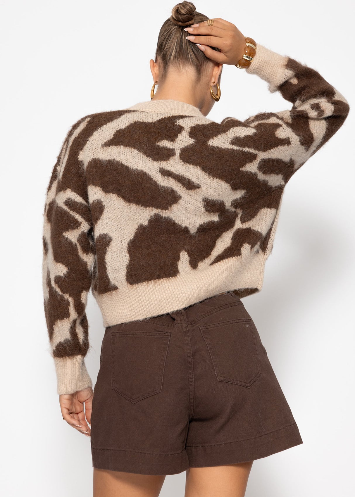 Cardigan with Animal print-beige-brown