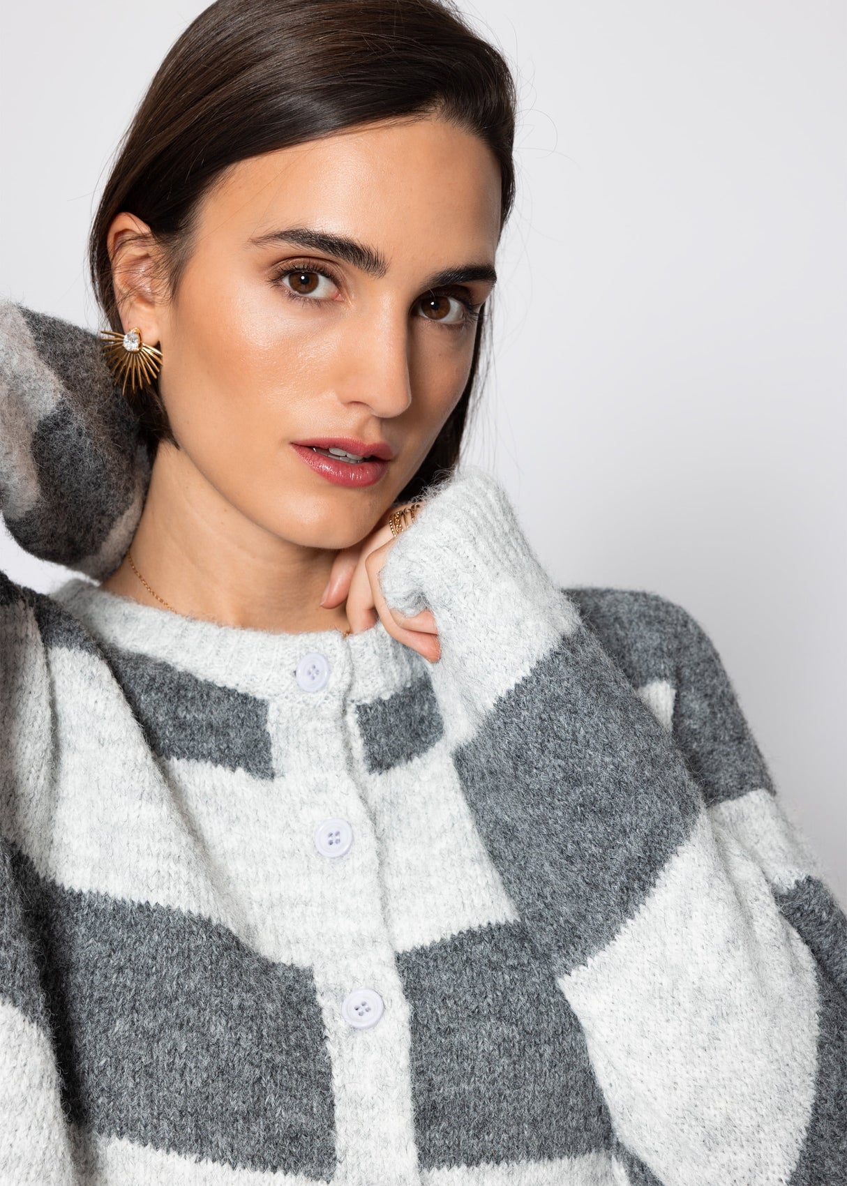 Cardigan with block strips - gray