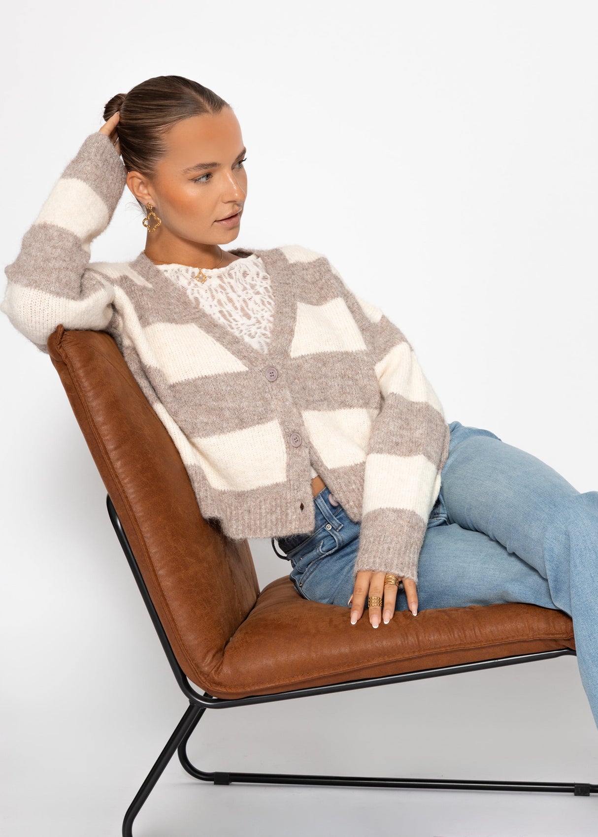 Cardigan with block strips and V-neck - beige