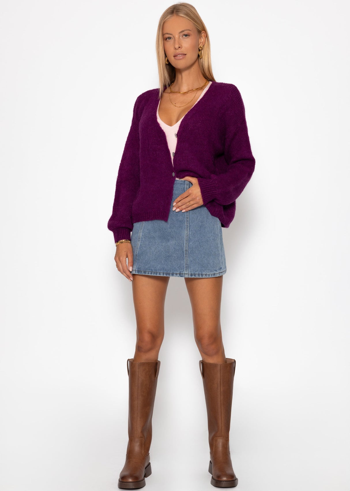 Cardigan with V -neck and button placket - Plum
