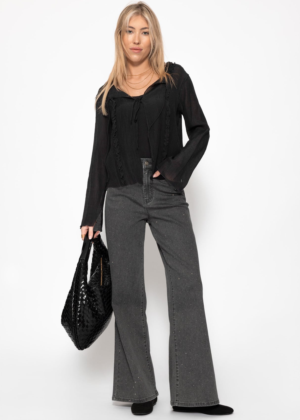 Chiffon Bluse mit Schleifenverschluss - schwarz