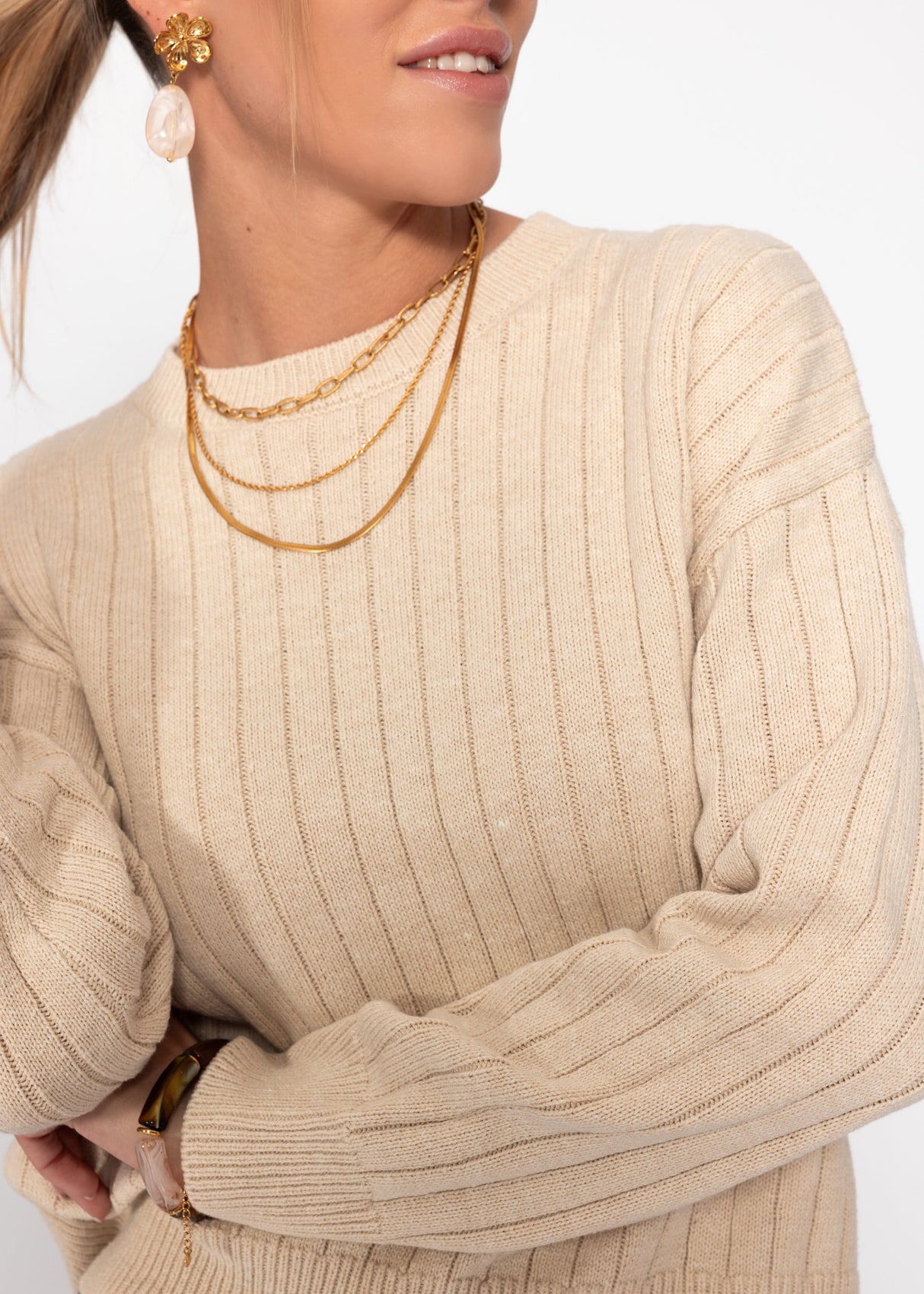 Fine knit sweater with textured stripes - beige