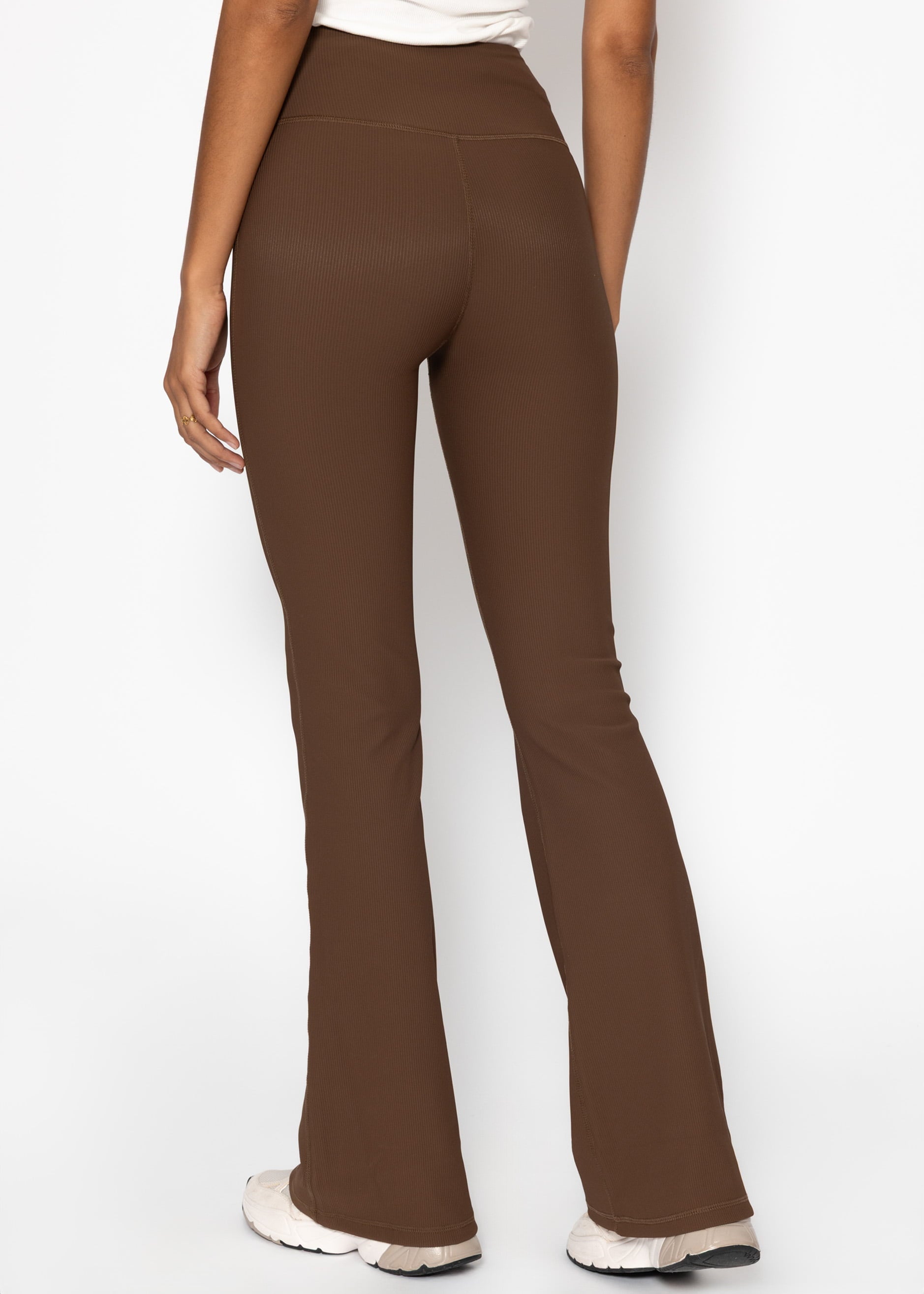 Flare leggings with ribbed structure - brown