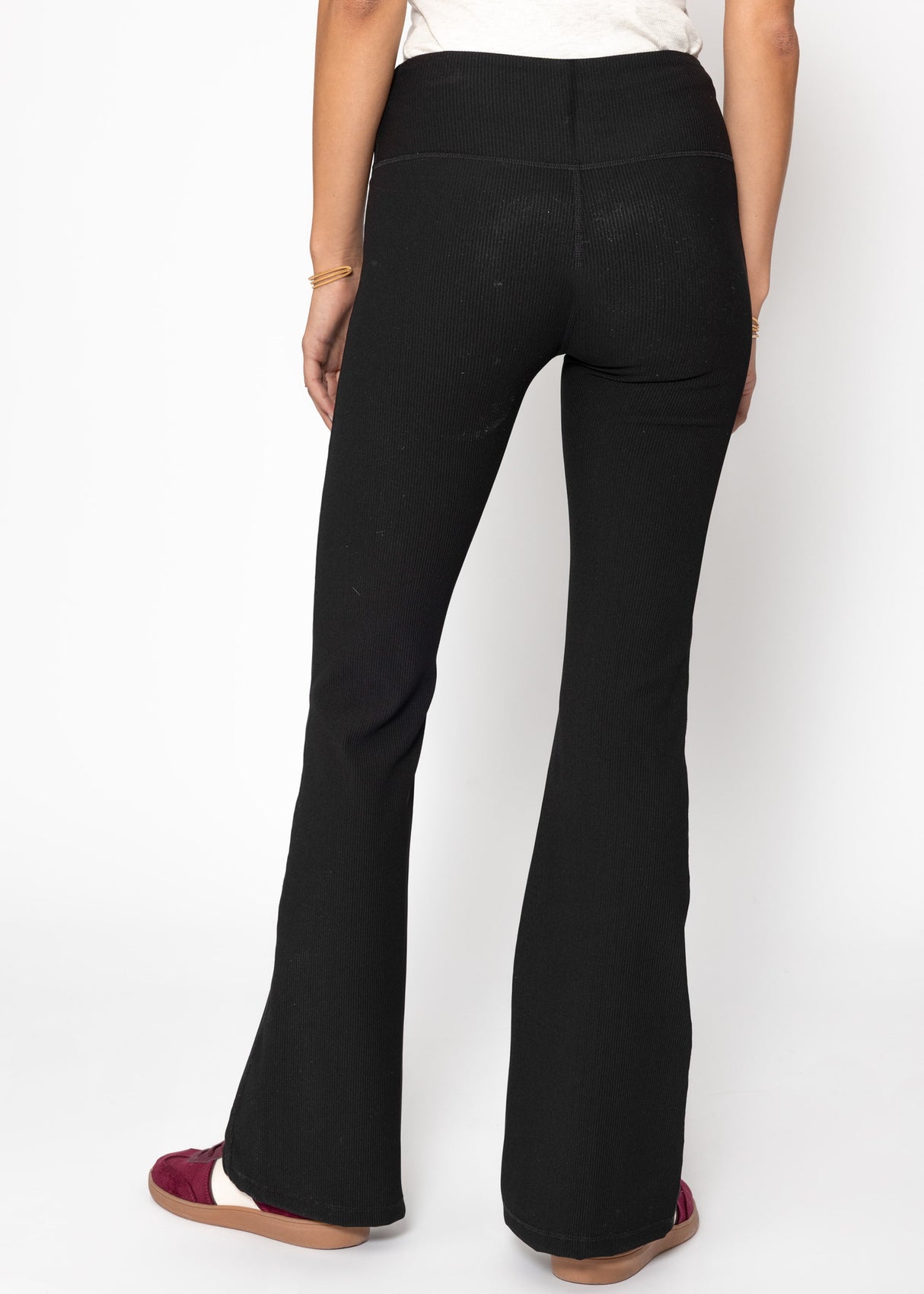 Flare leggings with ribbed structure - black