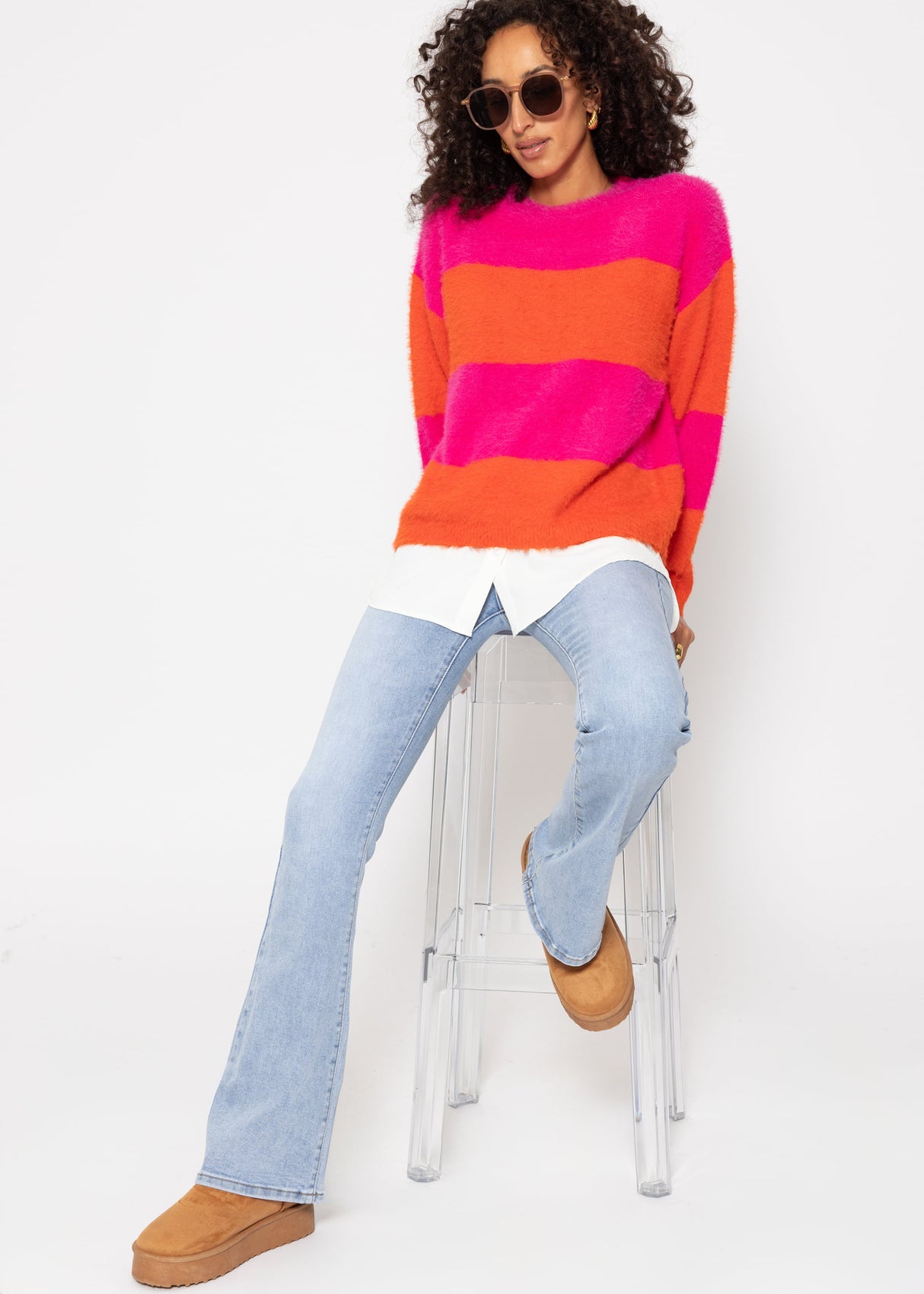 Fluffy sweater with block stripes - pink-orange