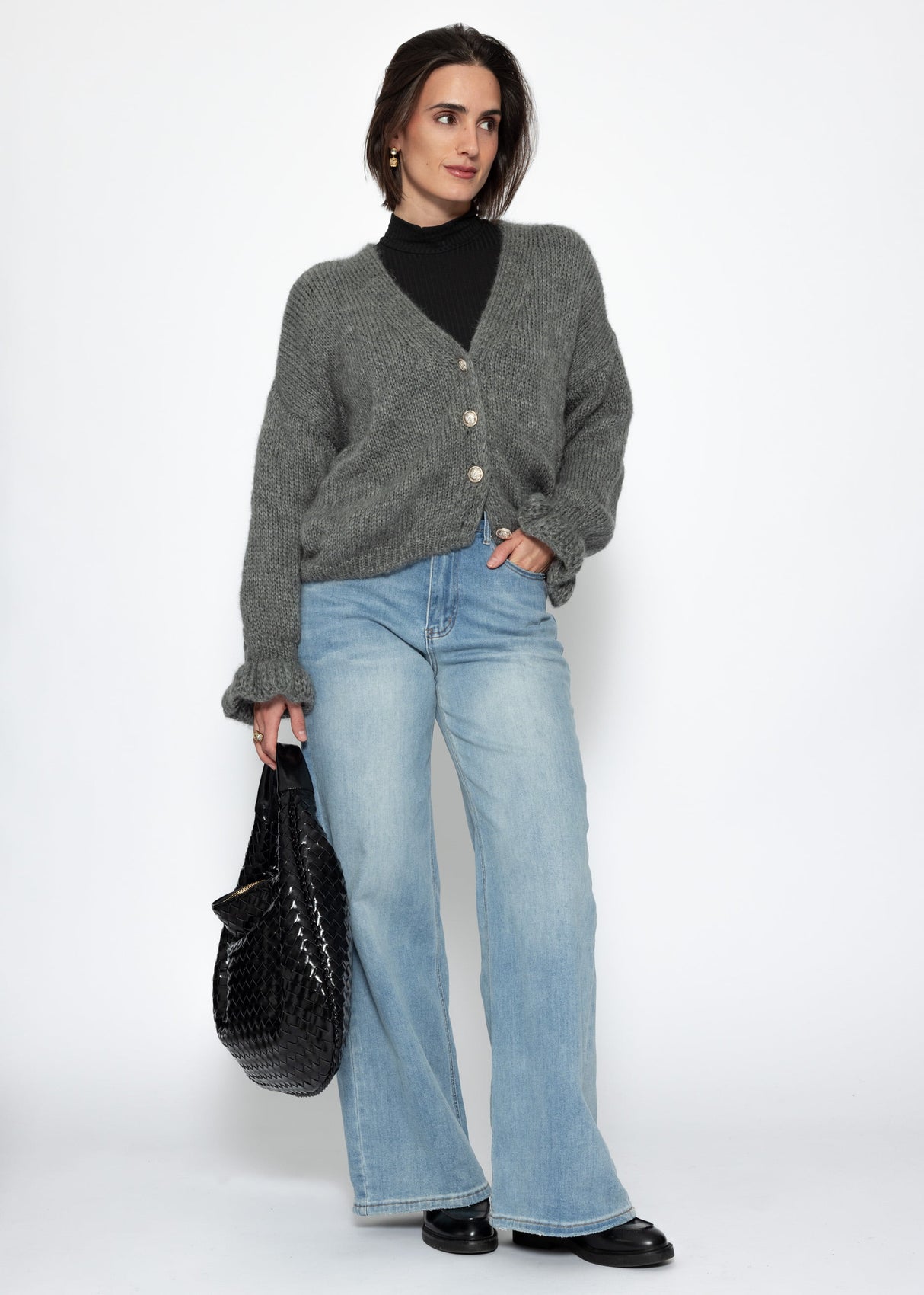 Ribbed long-sleeved shirt with stand-up collar - black