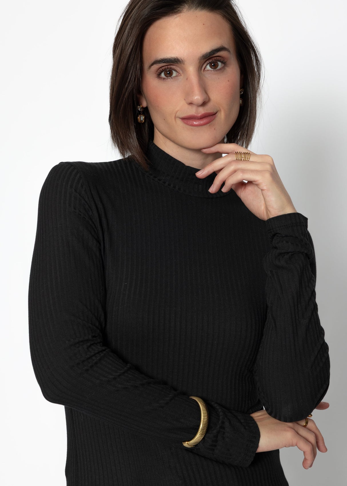 Ribbed long-sleeved shirt with stand-up collar - black