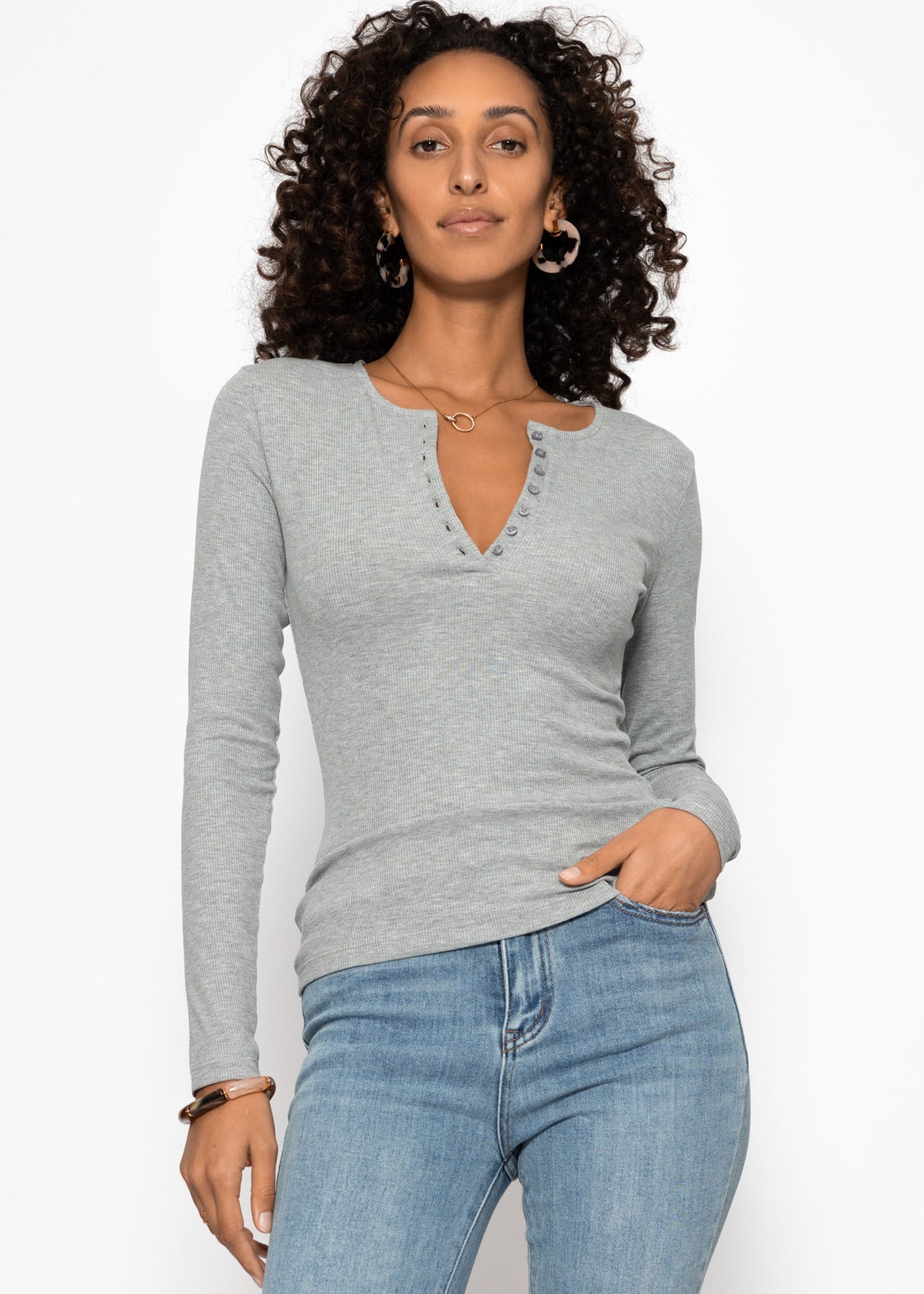 Geripptes Langarmshirt mit Knopfleiste - grau