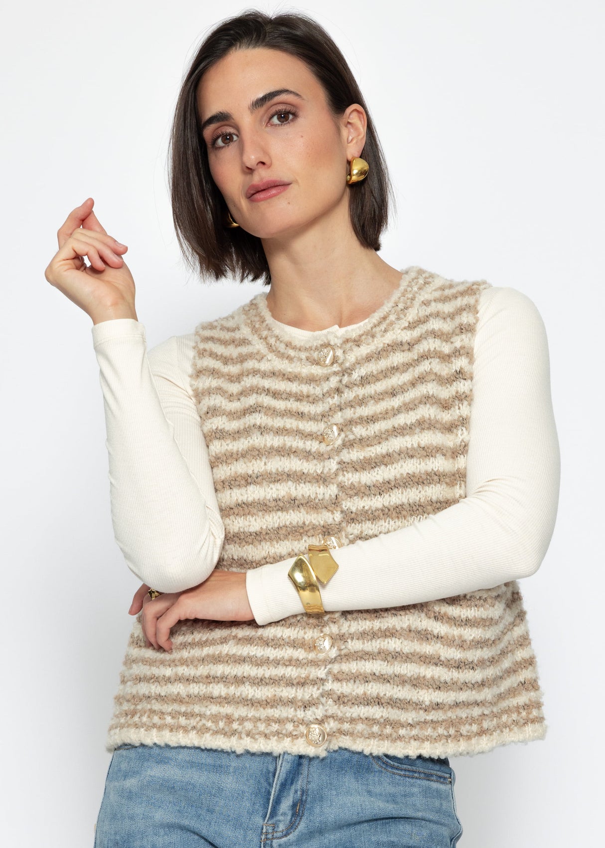 Gestreifte Bouclé-Weste mit Taschen - beige-offwhite