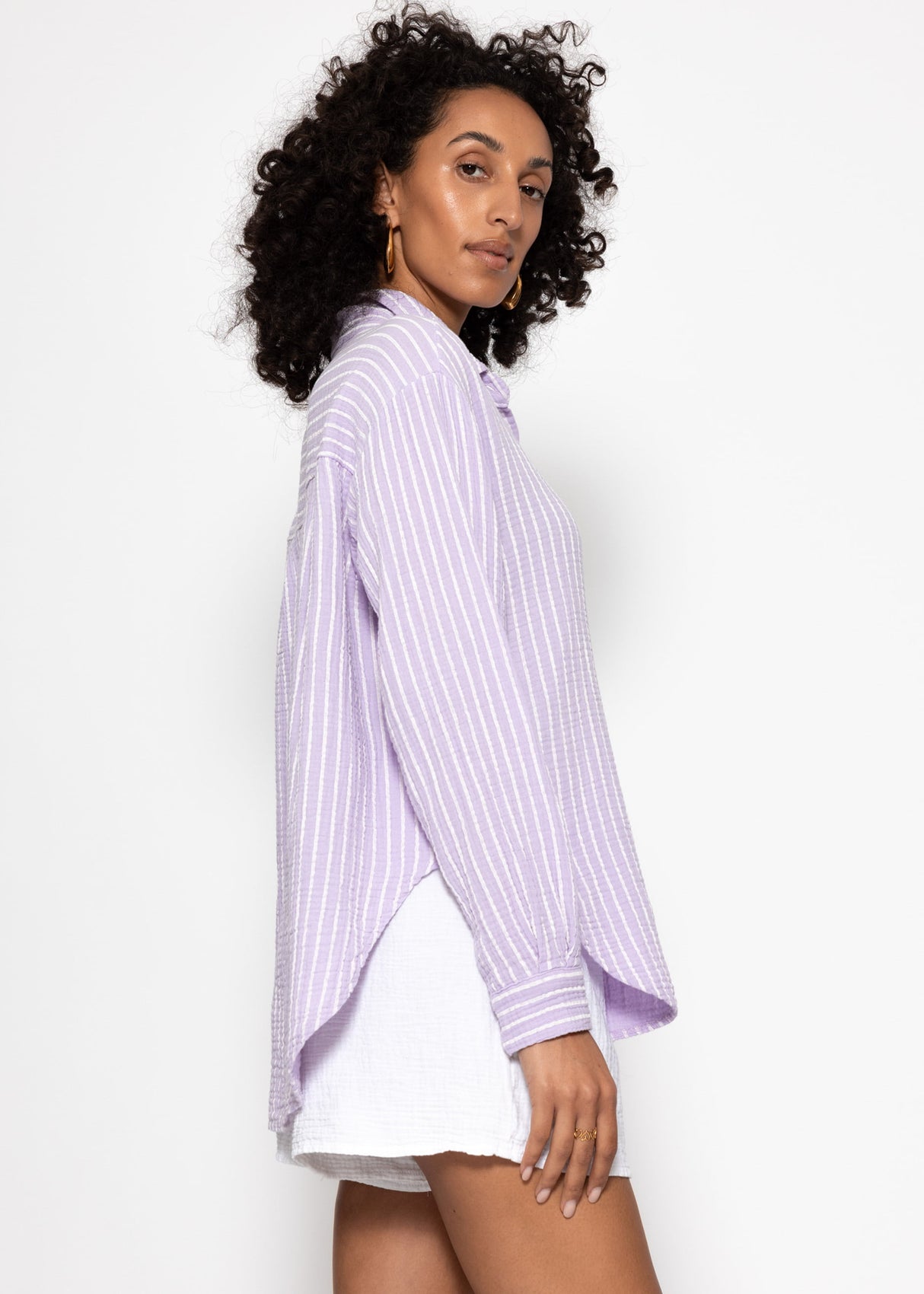 Gestreifte Musselin Hemdbluse - flieder