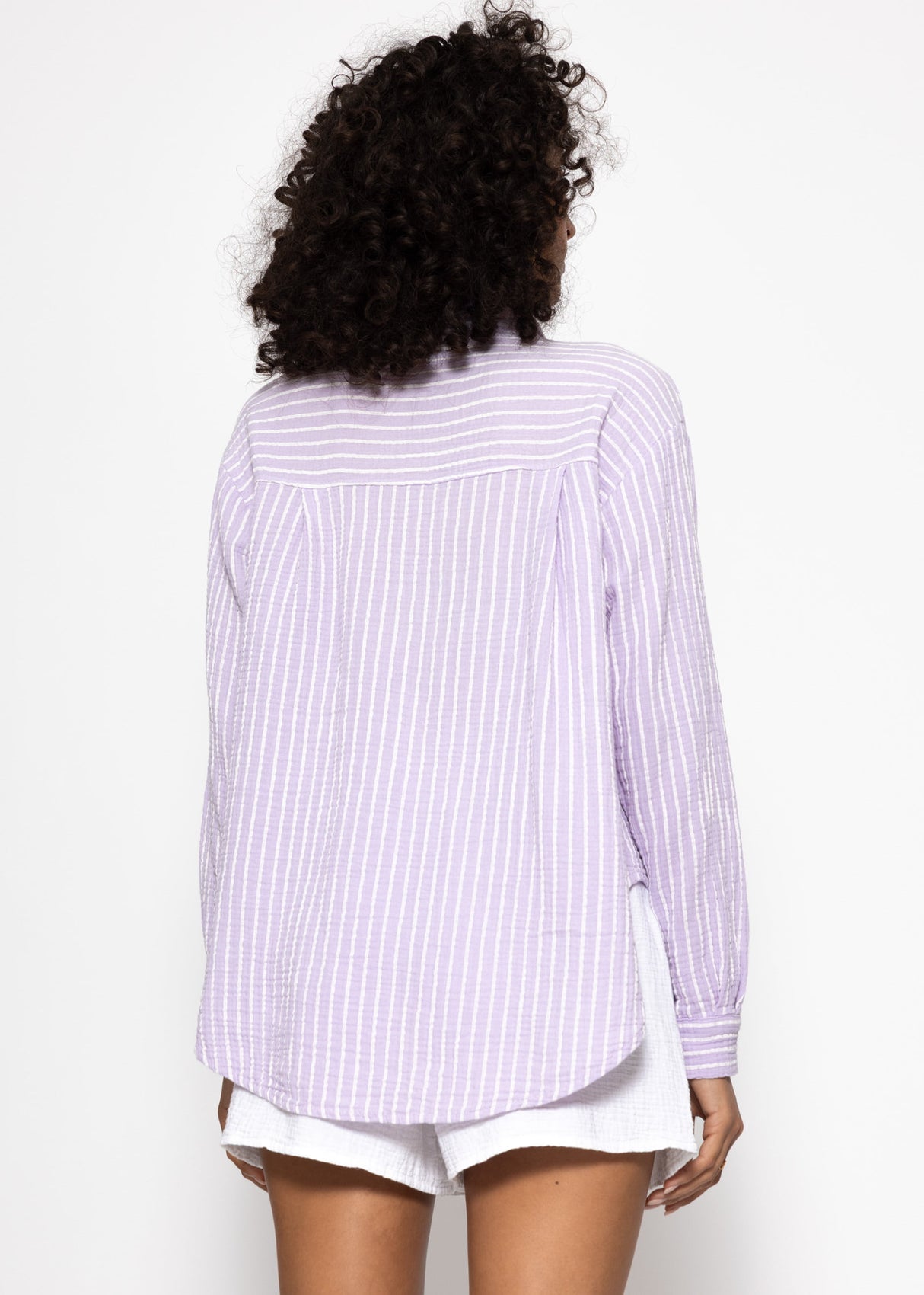 Gestreifte Musselin Hemdbluse - flieder