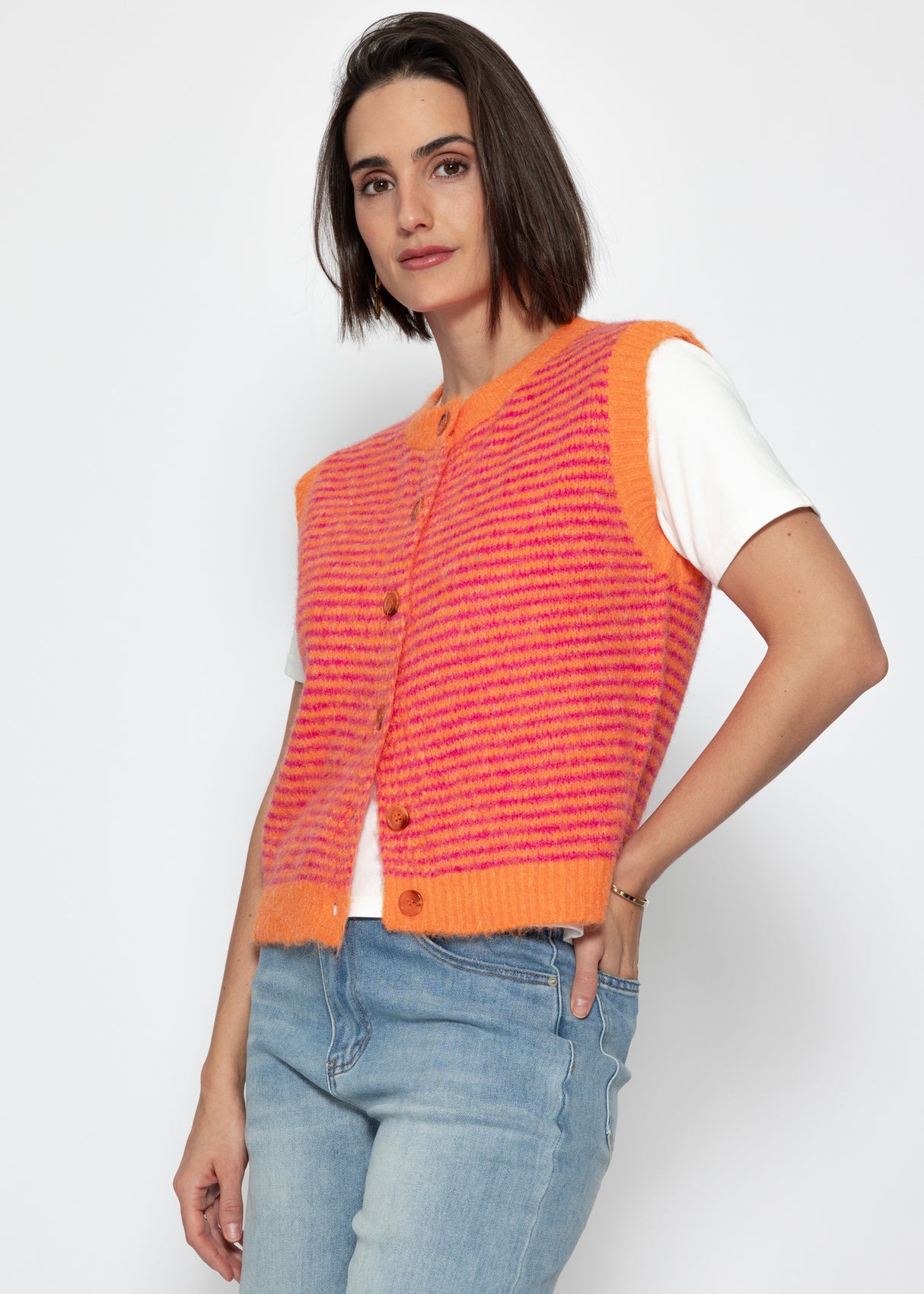 Gestreifte Strickweste - orange