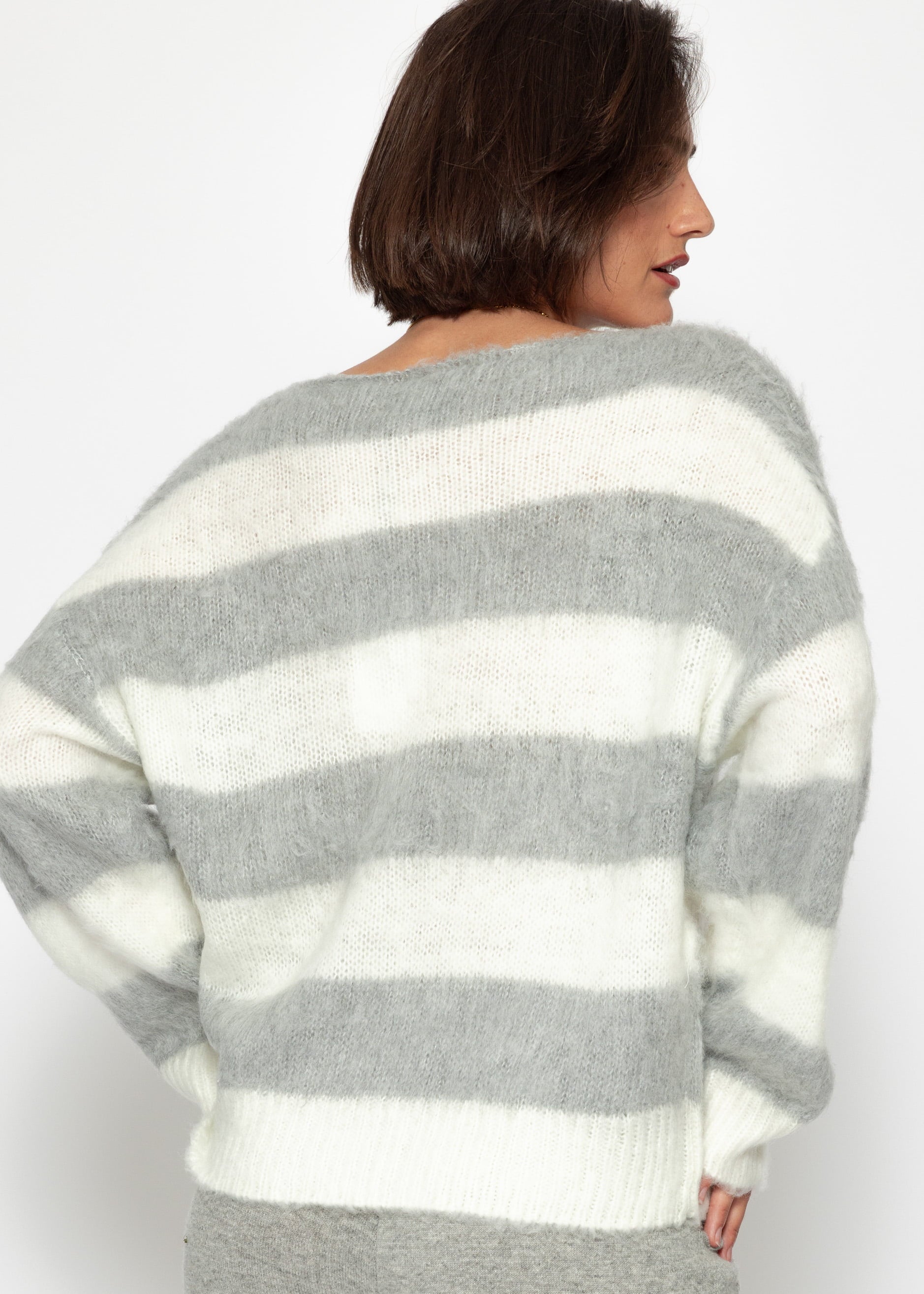 Striped sweater - gray -off-white