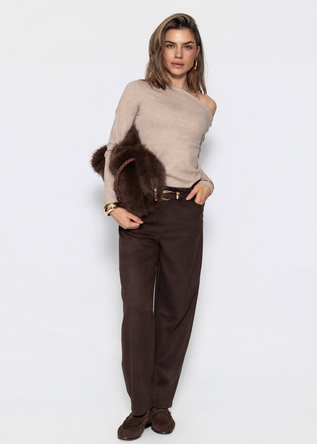 Glitzershirt mit asymmetrischem Ausschnitt - beige