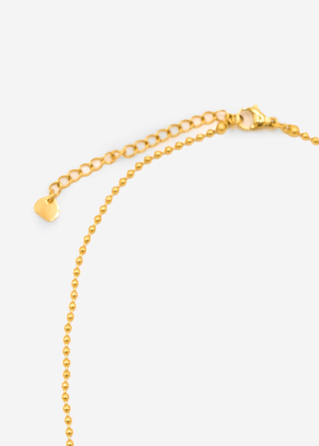 Halskette mit Herz-Anhänger - gold